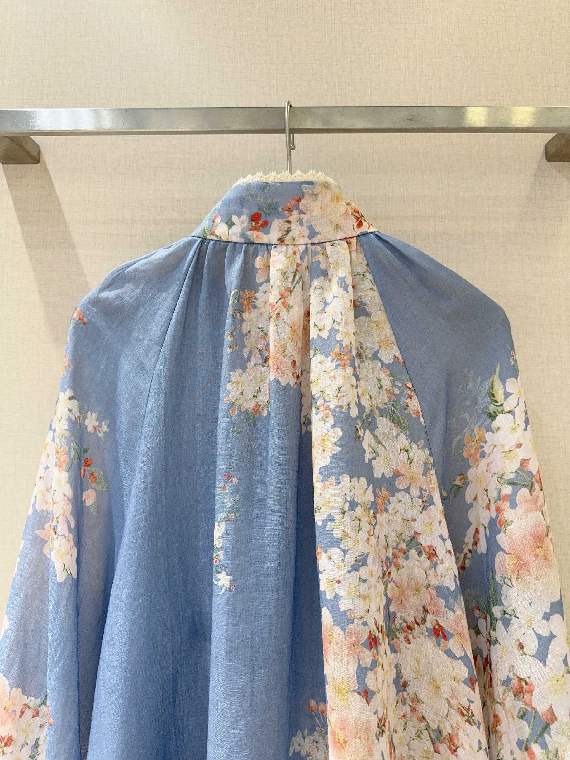 “ZIMMER*M*A*N Women’s Suit with Floating Lantern Shirt in Blue Plant Flower Pattern” - 图片 5