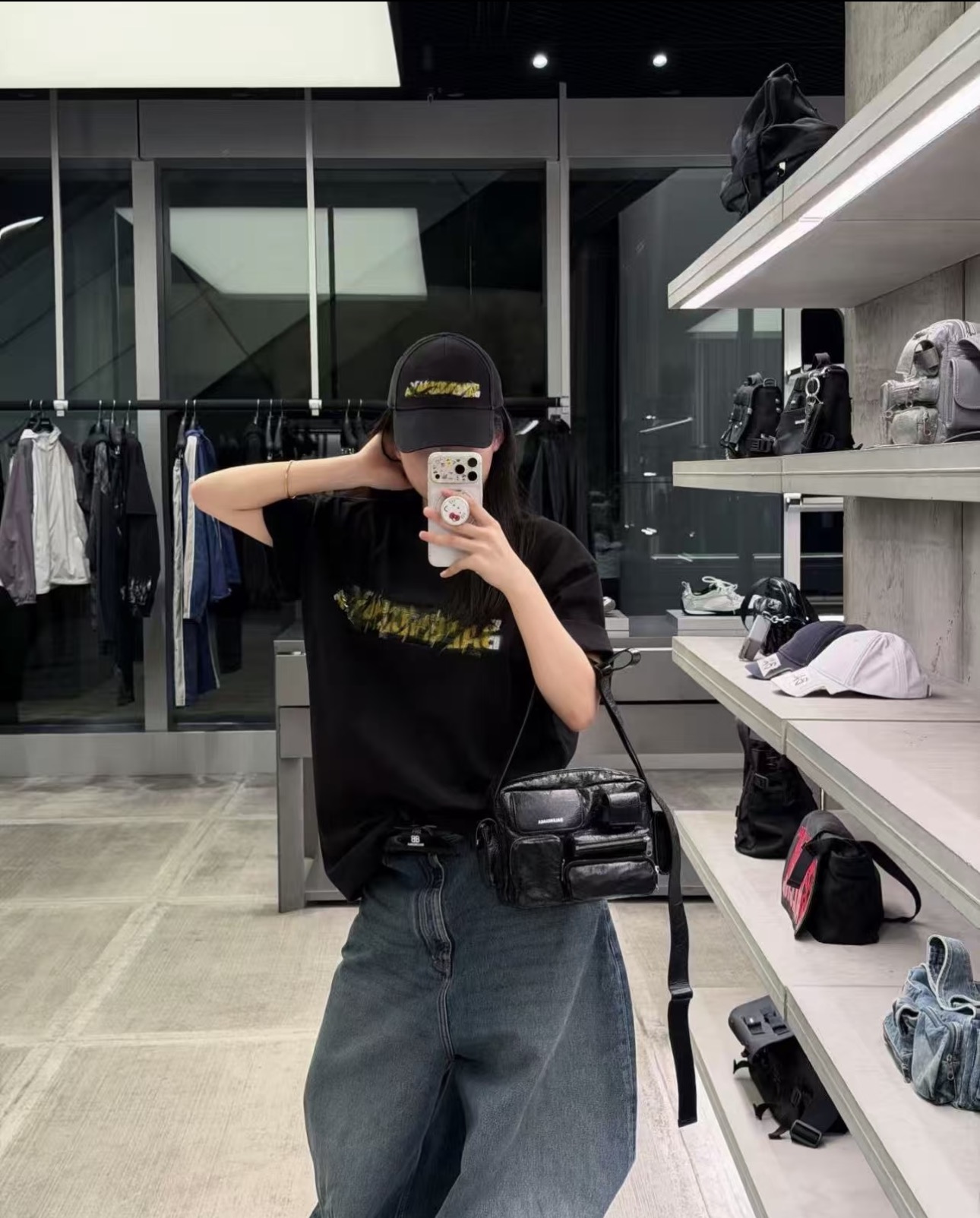 발렌시아가 여성 반팔 131939 Balenciaga T Shirt 썸네일 이미지