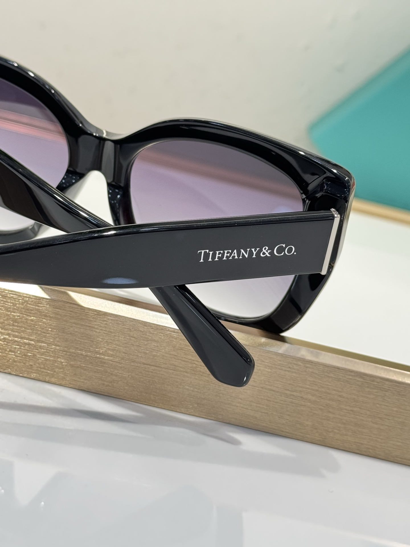  TIFFANY&Co
MODEL：TF5023
SIZE：56口17-145
