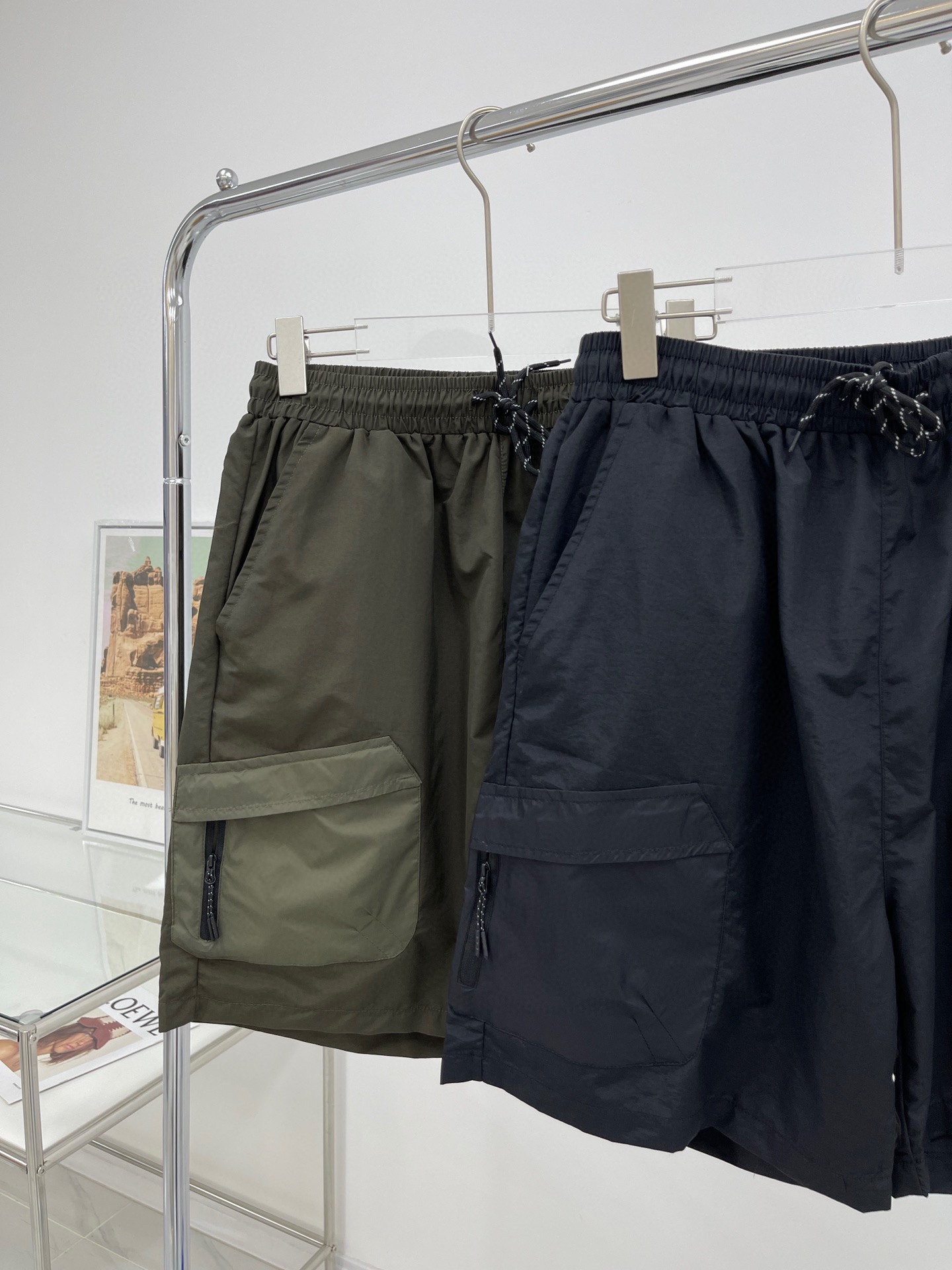 Product Summary: TNF City Short – Flashdry Nylon Blend, Precision Tailoring, Classic Design - 图片 3