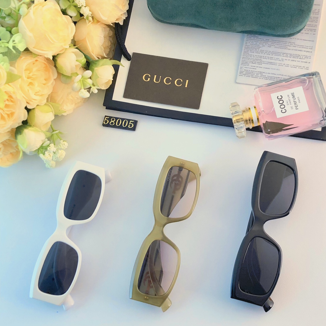 Gucci Sunglasses Most Desired
 Unisex Fashion