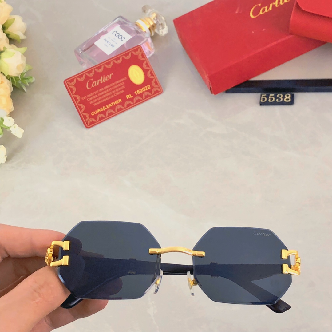 Cartier新款个性无框豹子装饰太阳眼镜复古时尚气质男女驾驶专用防晒墨镜