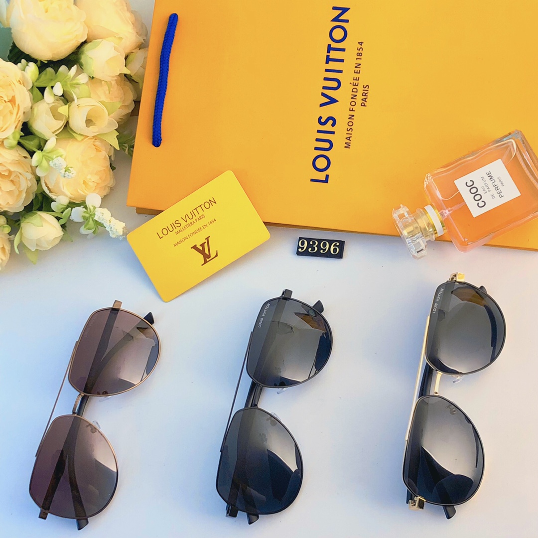 Louis Vuitton Venta al por mayor
 Gafas de sol Diseñador de réplica 7 estrellas
 Morado Hombres Fashion Casual