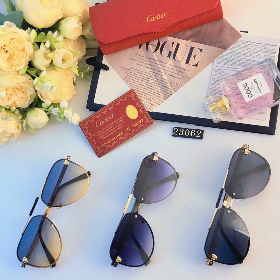 Cartier Lunettes De Soleil La couleur violette Fashion