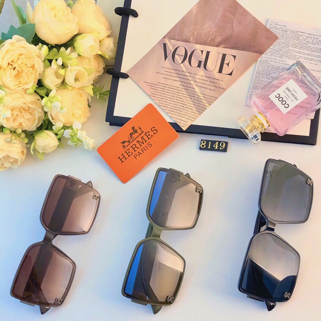 NO:266933,Herme's newest square large frame sunglasses fashion trend internet celebrity sunglasses personalized shapes without makeup sunglasses sunglasses sunglasses, glasses, hermes19860909Herme*新款方形大框太阳镜时尚潮流网红墨镜个性造型素颜遮阳镜眼镜墨镜太阳镜,眼镜,hermes,glasses