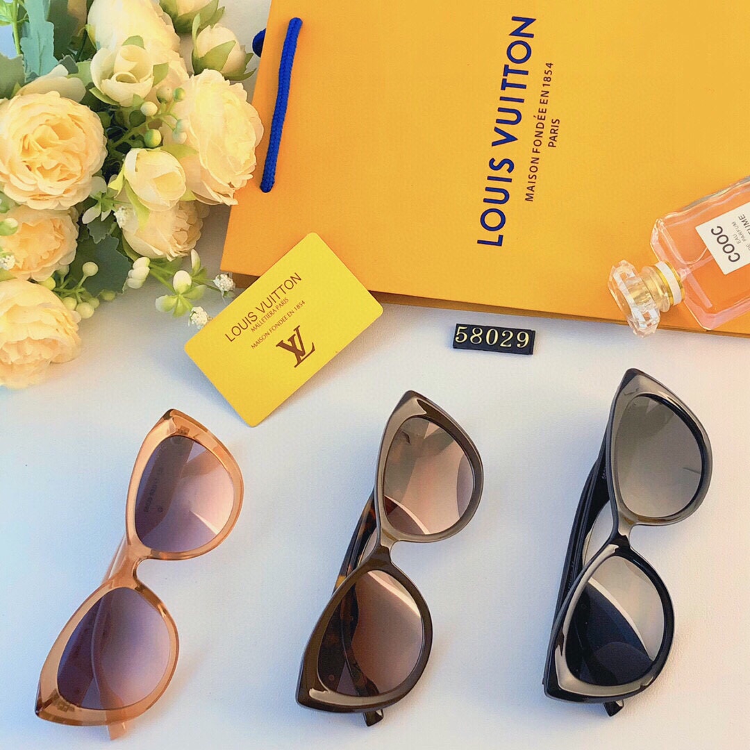 NO:266939,Louis Vuitto* Korean version retro cat eye concave sunglasses women's temperament Maillard retro style street shot hot girl sunglasses cool glasses sunglasses sunglasses, glasses, louis vuitton19860909LouisVuitto*韩版复古猫眼凹造型墨镜女款气质美拉德复古风街拍辣妹太阳眼镜酷眼镜墨镜太阳镜,眼镜,louis vuitton,glasses