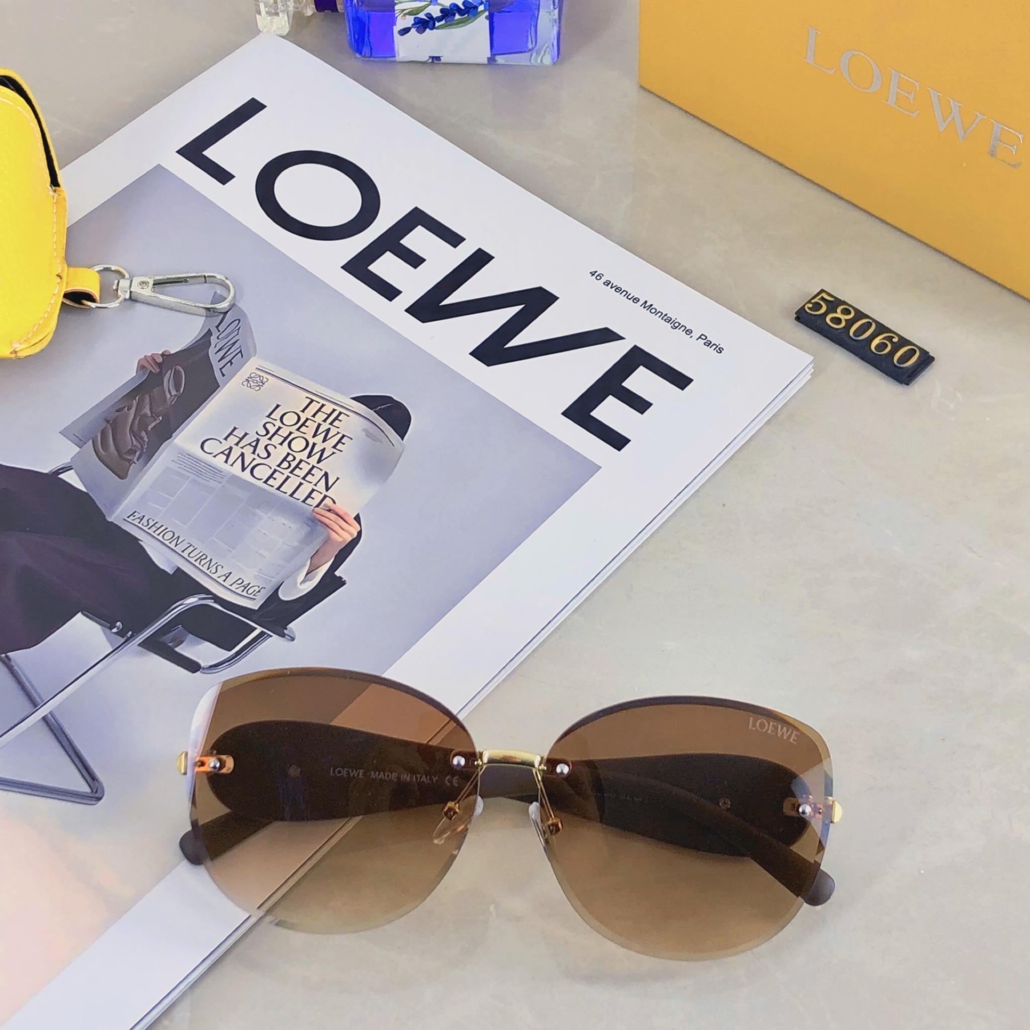 。。Loewe2025新款高级感茶色切割墨镜女优雅气质方形防紫外线太阳镜时尚