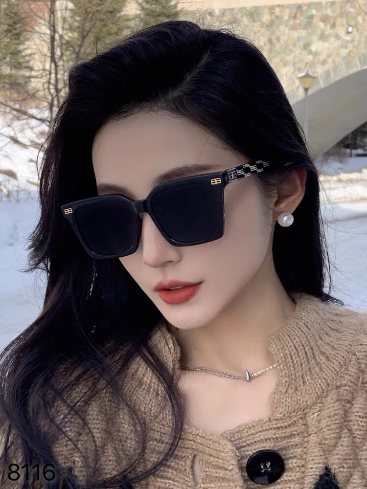 。。Balenciag*复古方框墨镜女ins高级感网红2025新款防晒遮阳圆脸显瘦太阳镜潮