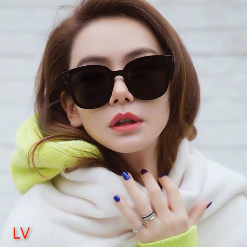 。。Louis vuitto*显脸小墨镜女ins网红个性百搭方形太阳镜圆脸显瘦复古街拍眼镜潮