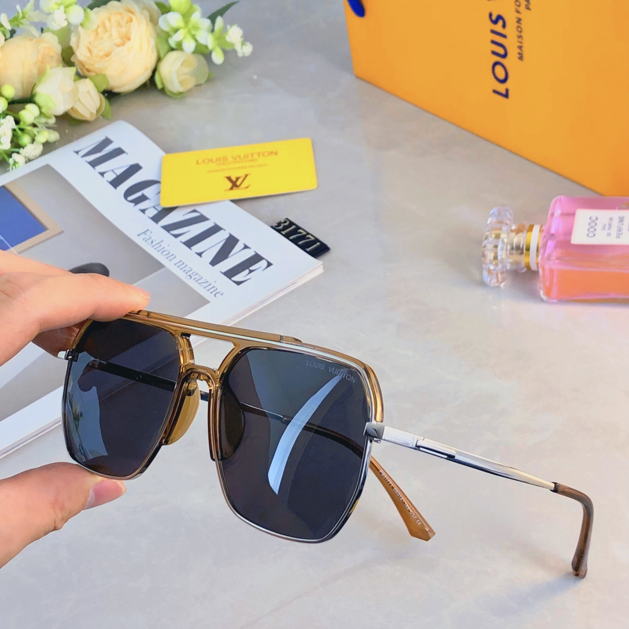 。。LOUISVUITTO*潮流连体双梁大框墨镜大脸显瘦防紫外线开车驾驶偏光太阳镜