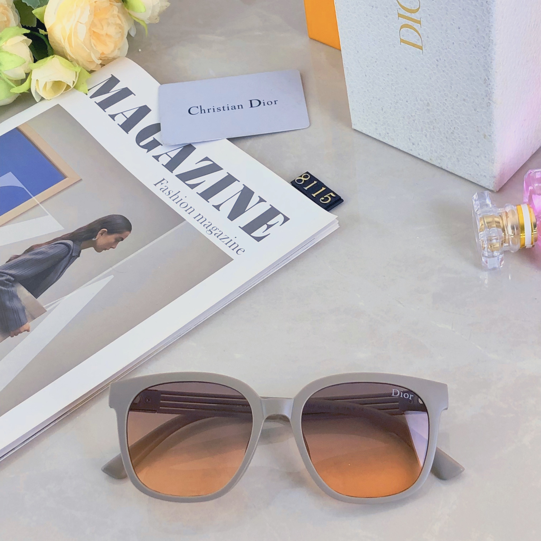 。。DIO*2025网红ins小红书墨镜女防紫外线个性街拍复古橘色太阳眼镜韩版