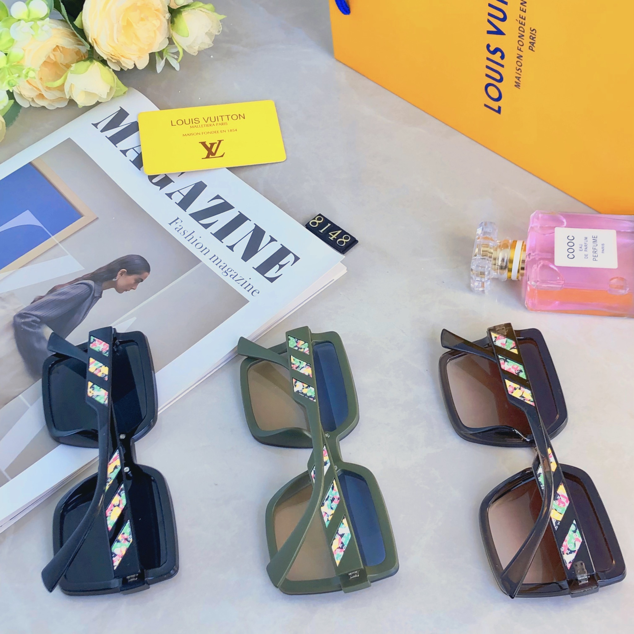 。。LOUISVUITTO*轻奢太阳镜经典方框女士墨镜防紫外线镜遮阳气质圆脸大脸显瘦