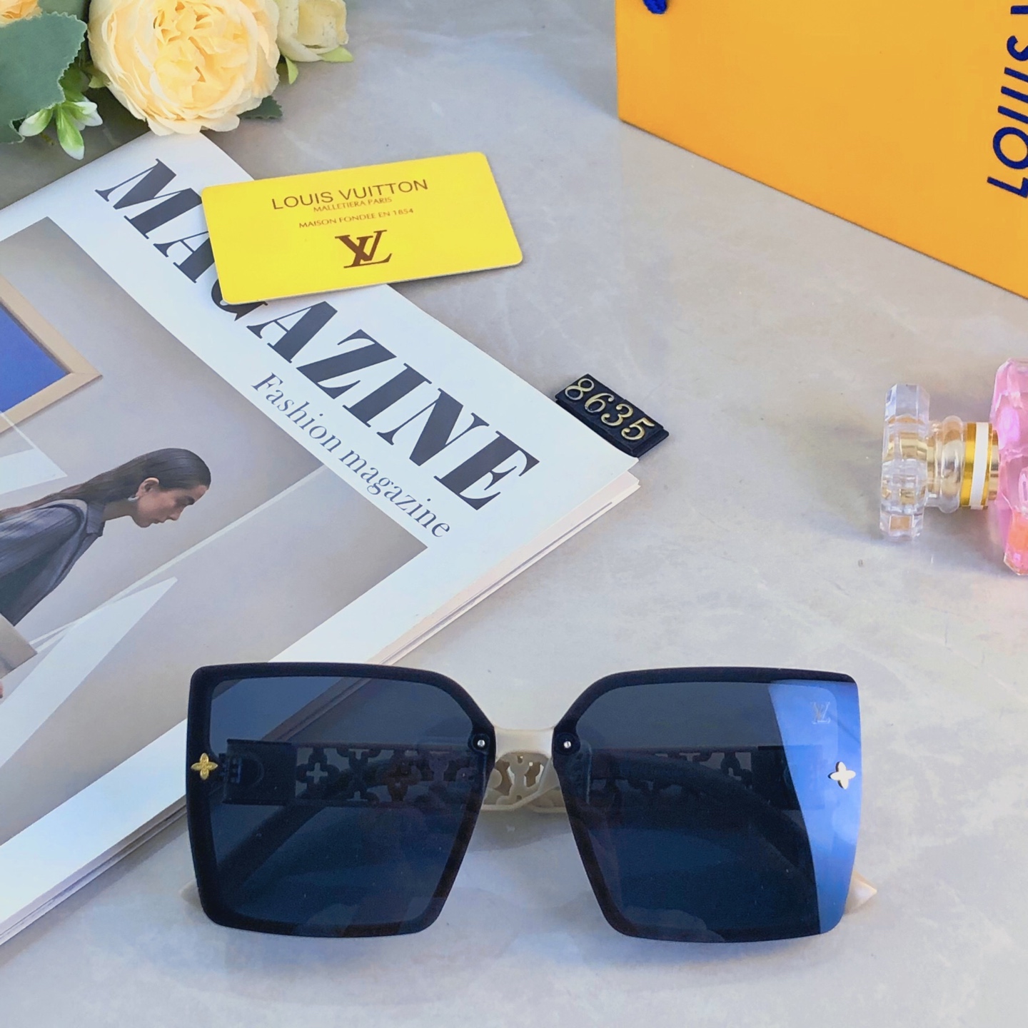 。。Louis vuitto*新款方形字母百搭太阳镜气质简约欧美风墨镜女防紫外线ins风