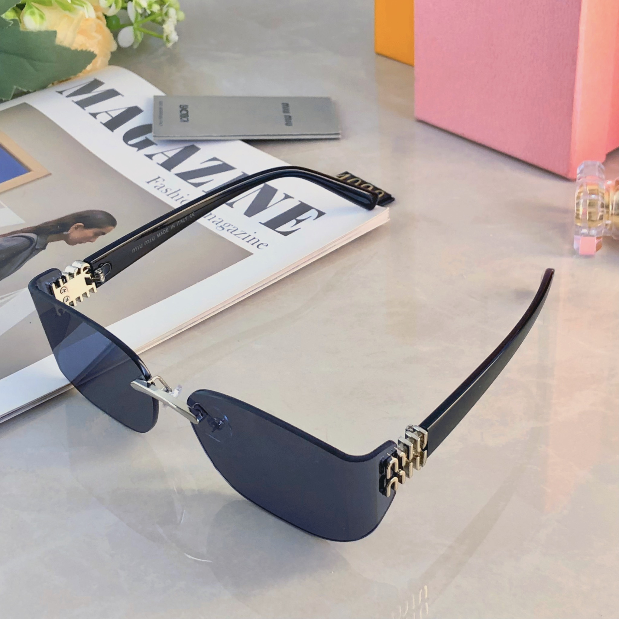 。。miumi*2026新款m 墨镜太阳镜女款高级感无框切边太阳眼镜防晒防紫外线