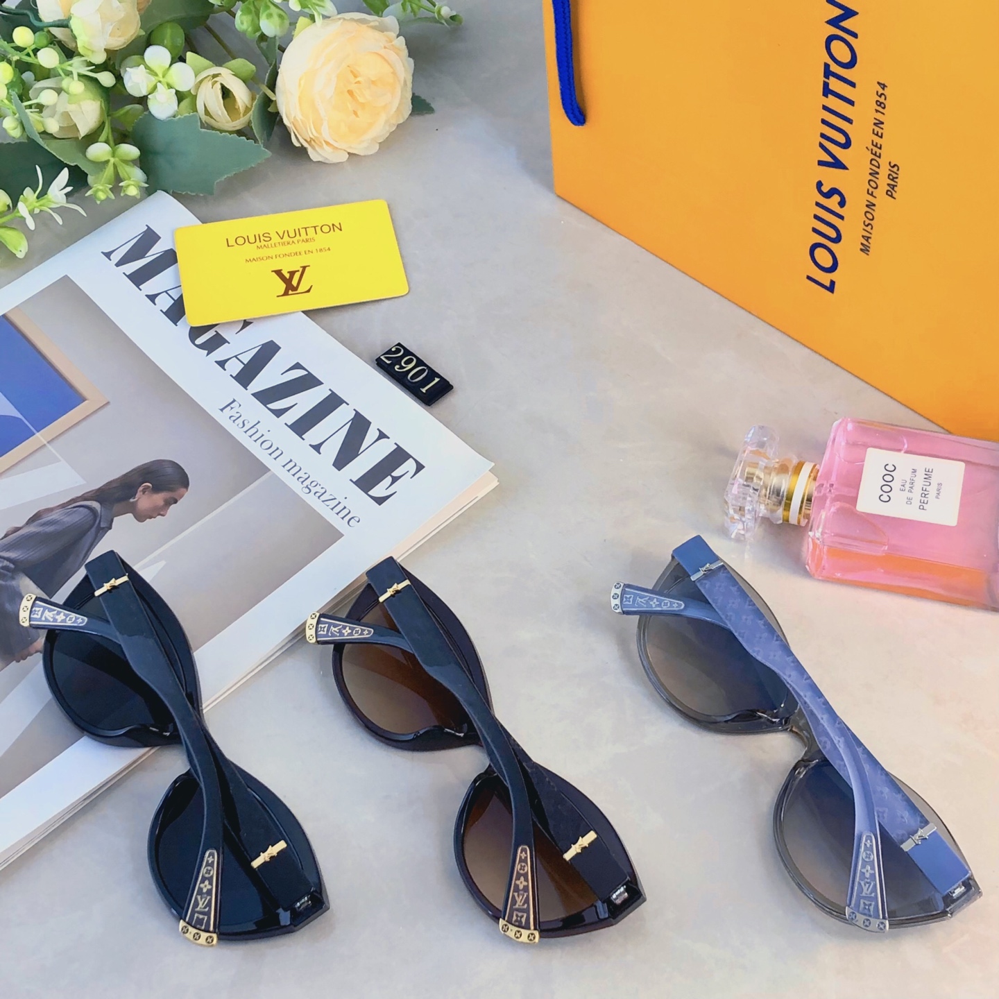 。。Louis vuitto*高级感墨镜女款2026年新款网红拍照防紫外线太阳眼镜复古猫眼显瘦