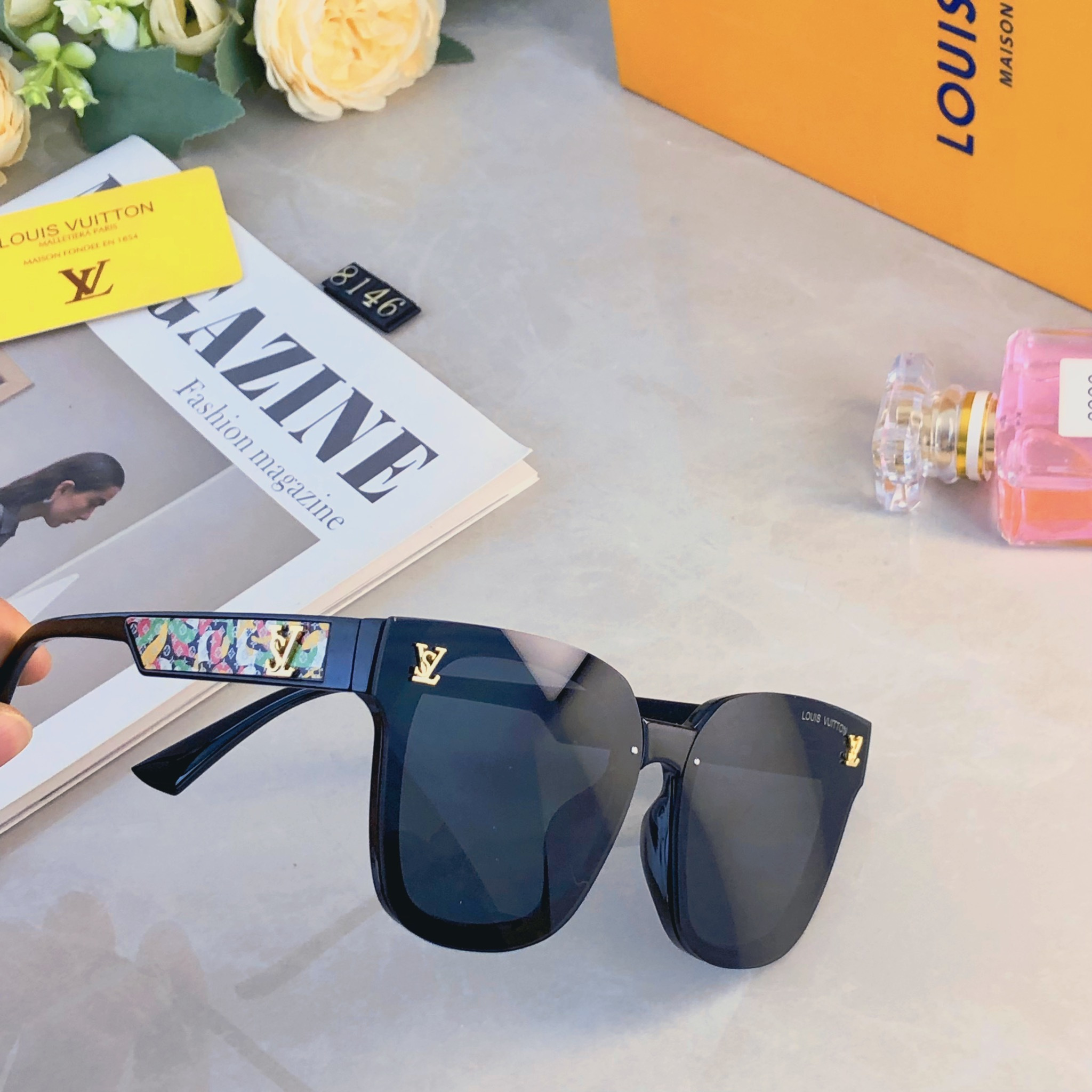 。。Louis vuitto*韩版复古墨镜女防晒高级感ins方框欧美辣妹街拍太阳眼镜