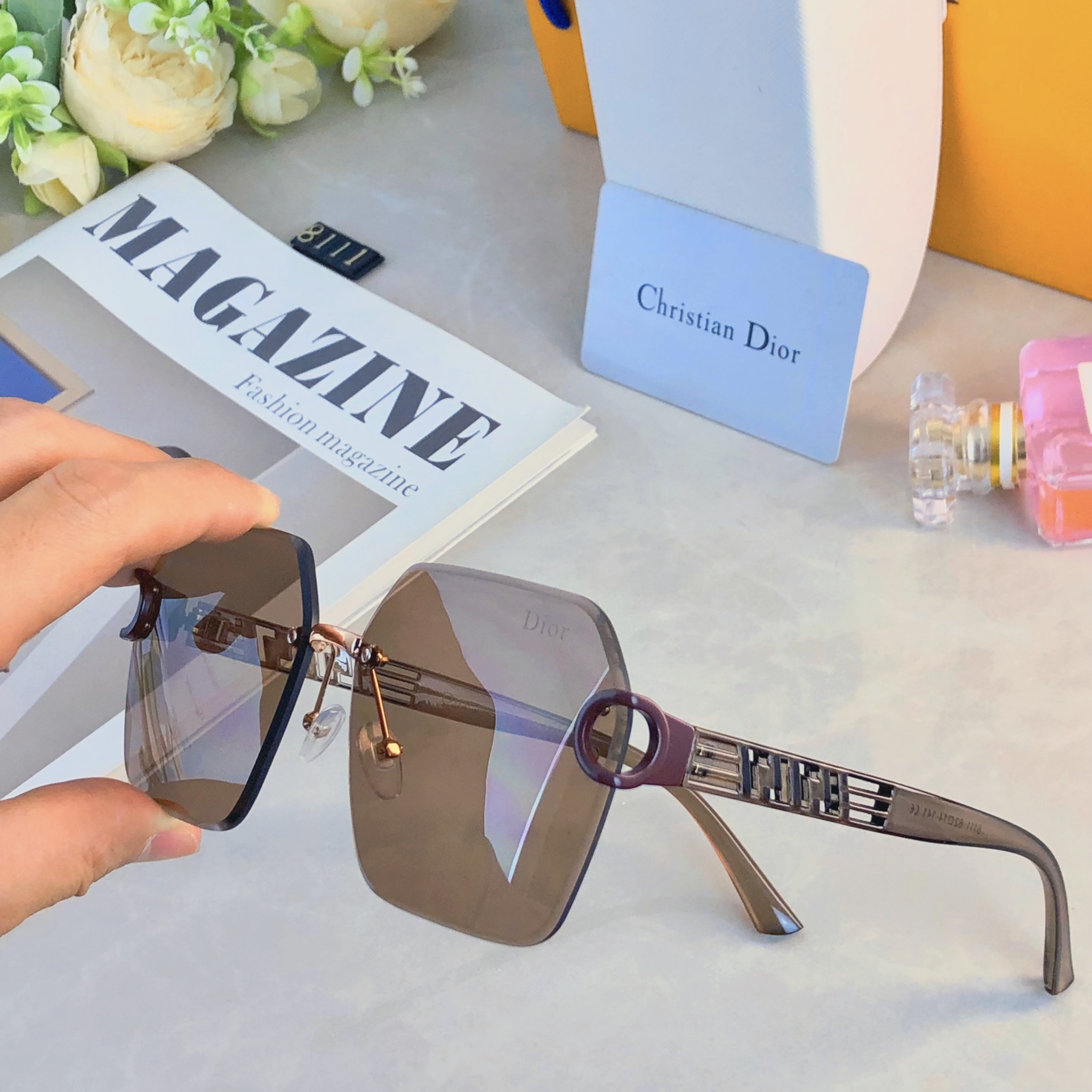 🔥🔥Dio*大牌轻奢墨镜女防紫外线气质大框百搭大脸显瘦太阳镜开车遮阳眼镜