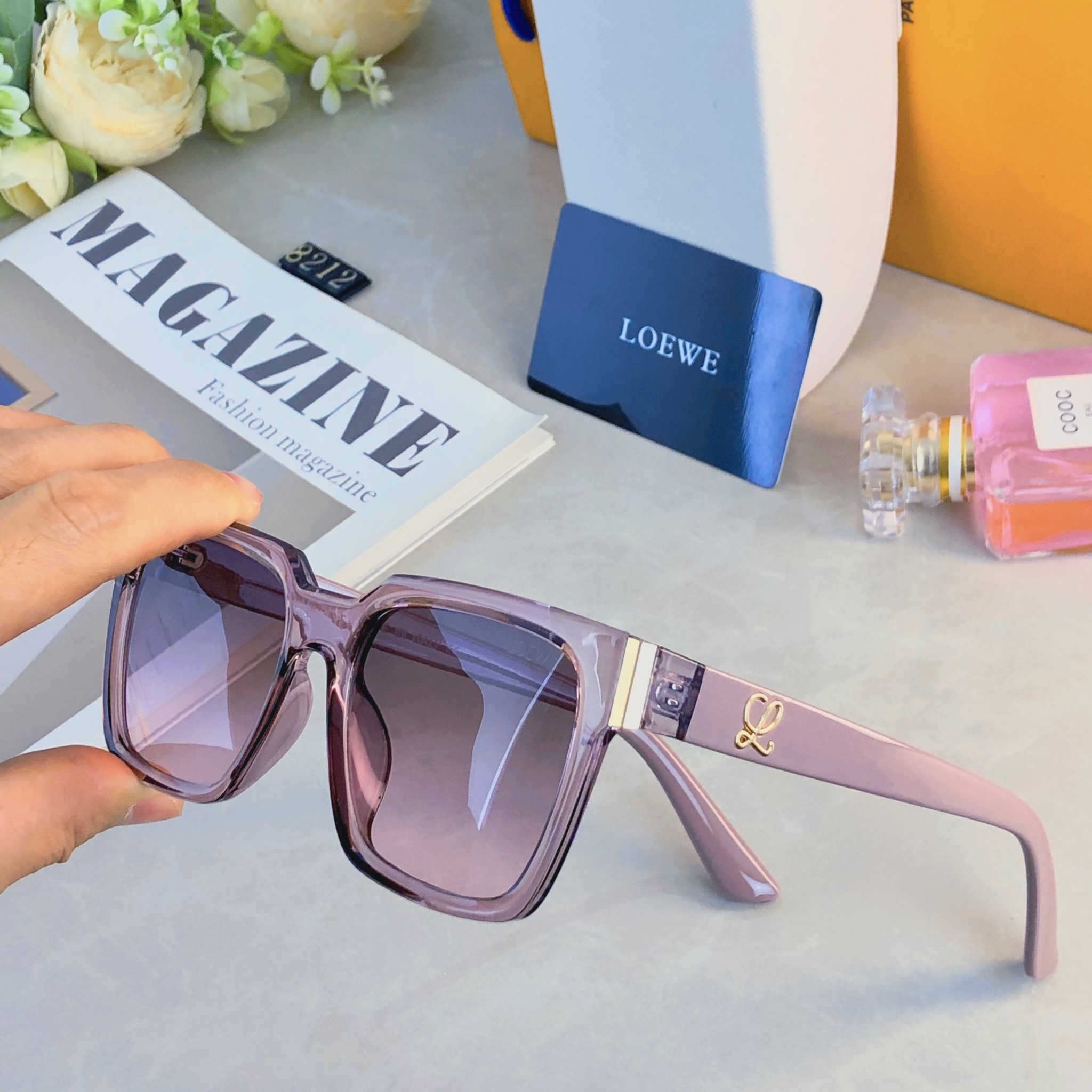 🔥🔥Loew*新款方形大框圆脸显瘦高级网感欧美辣妹风太阳眼镜女防紫外线