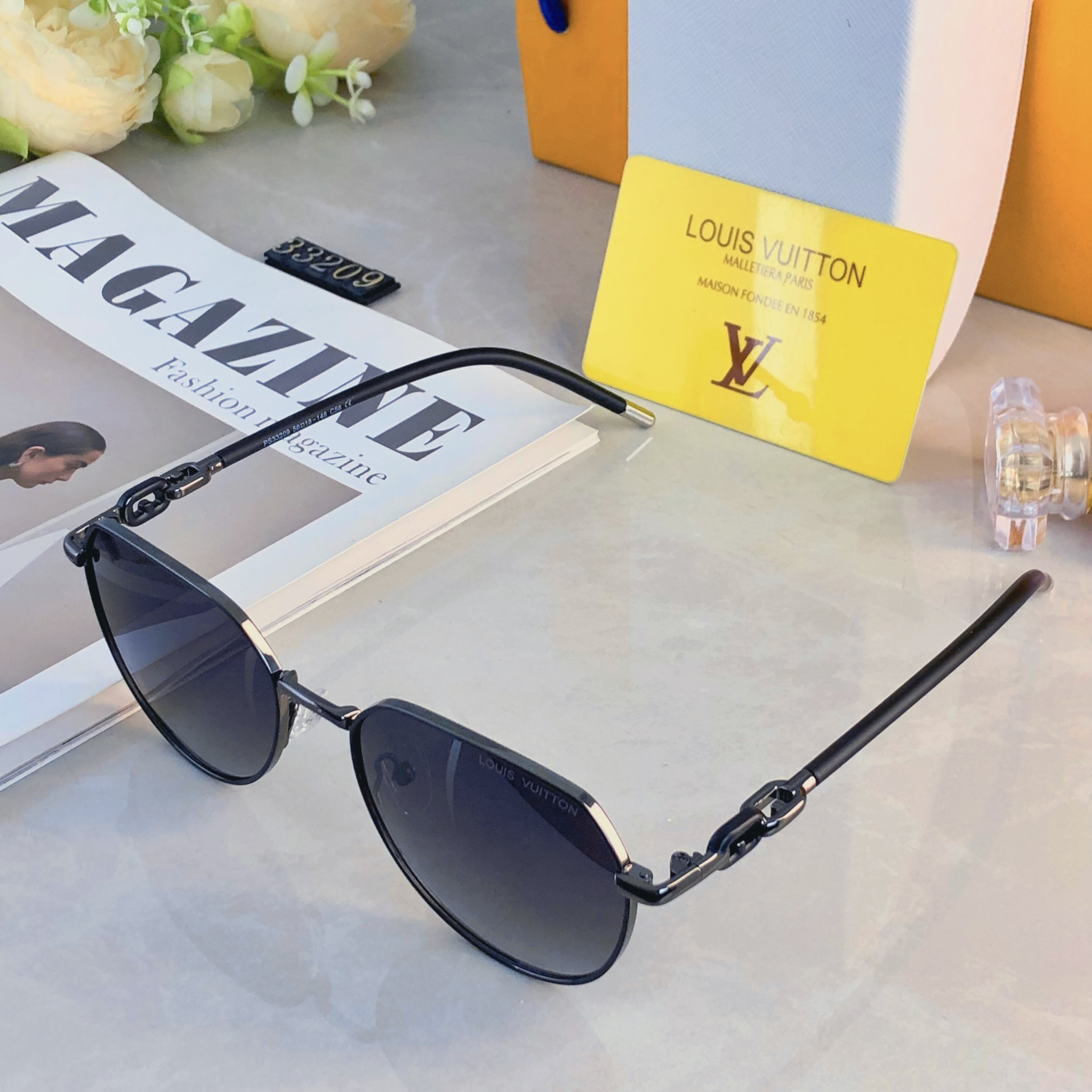 🔥🔥Louis vuitto*新款时尚潮流女士偏光太阳镜网红款防紫外线