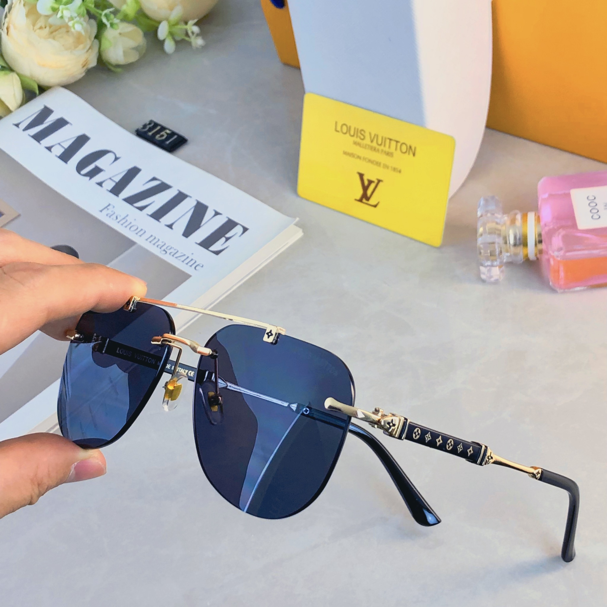 🔥🔥Louis vuitto*新款潮流复古金属双梁太阳眼镜 ins个性无框户外开车休闲防晒墨镜