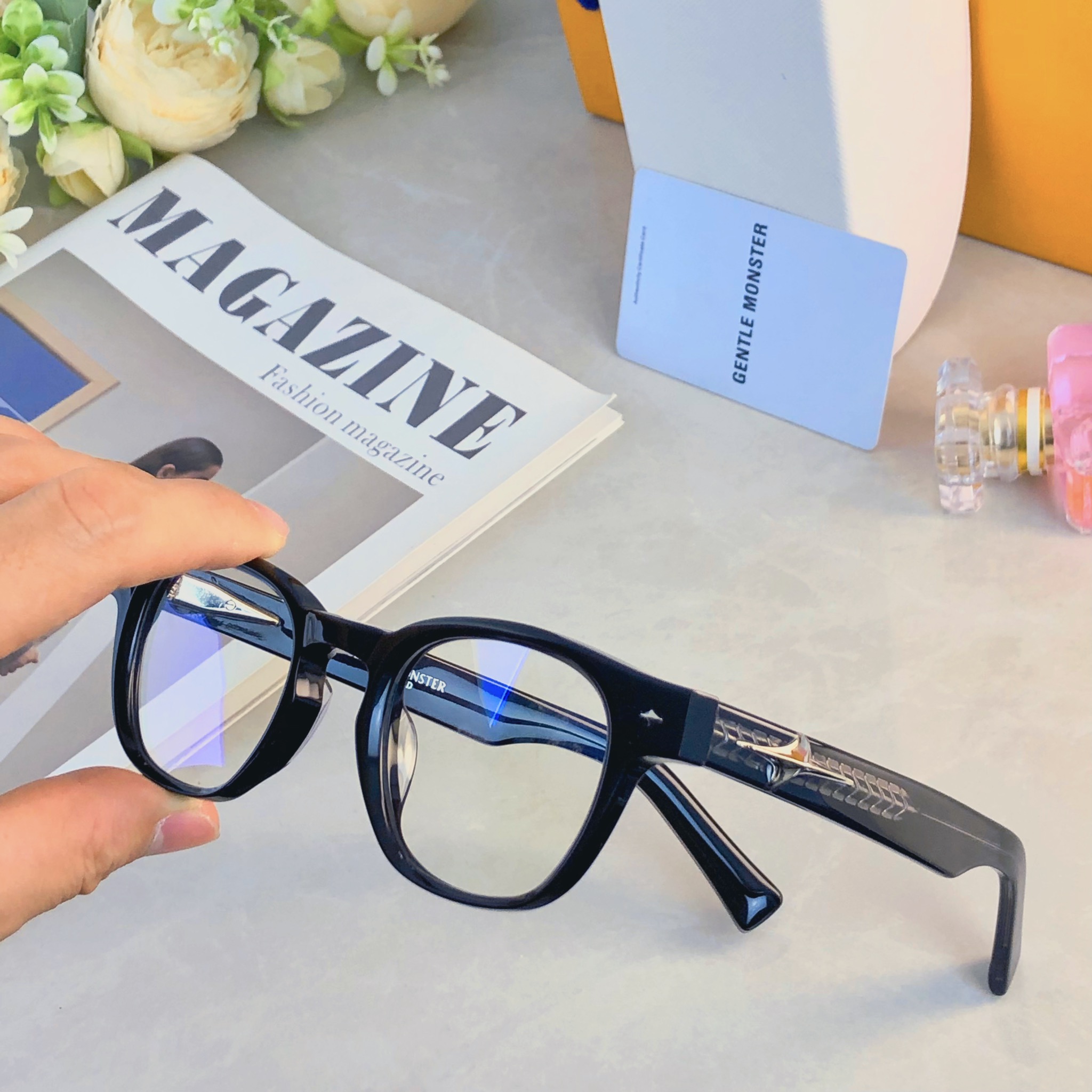 🔥🔥黑框眼镜女近视可配度数小框素颜神器防蓝光眼睛框高级感方圆脸