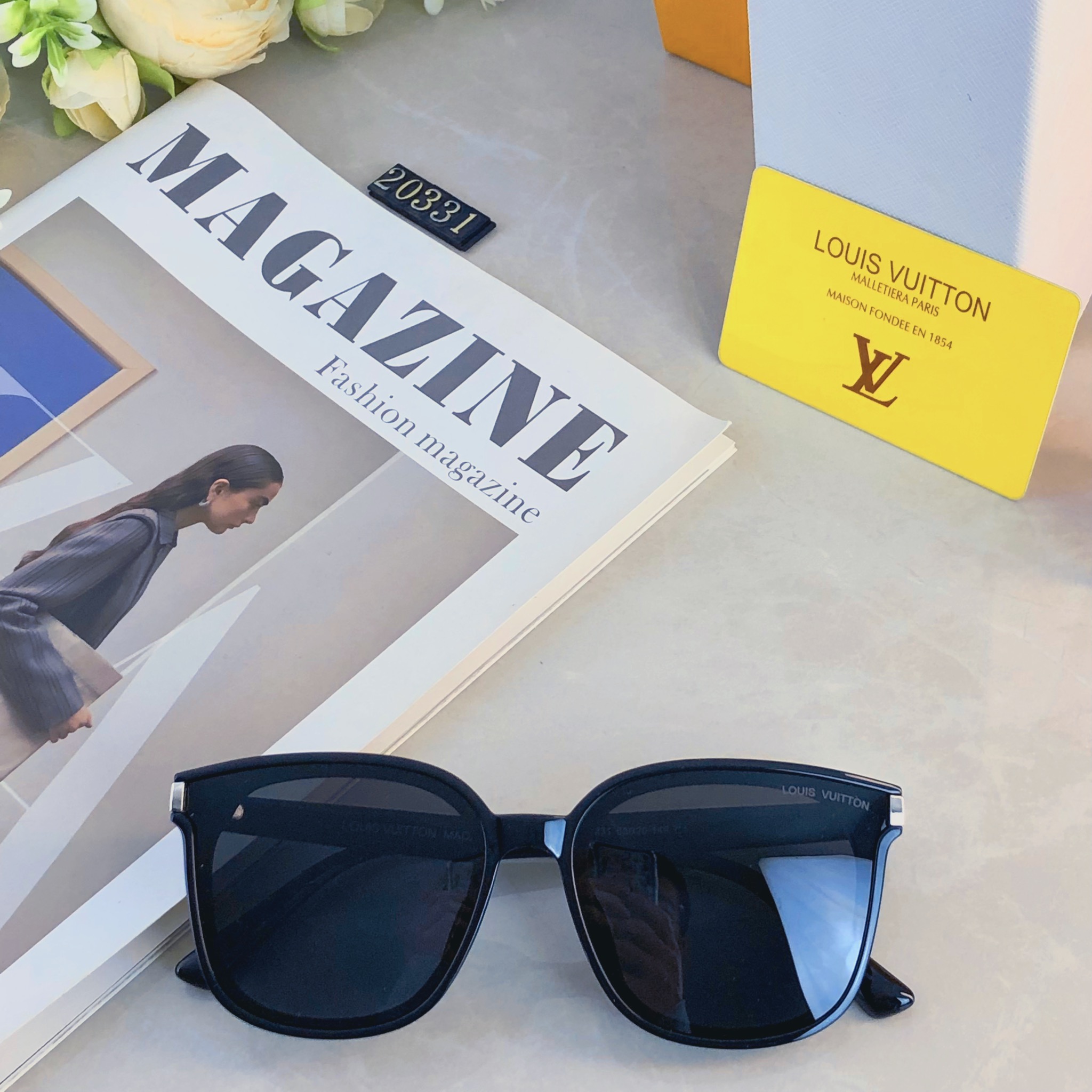 🔥🔥Louis vuitto*2026新款方形简约大框墨镜女韩版潮网红街拍圆脸防紫外线太阳镜男