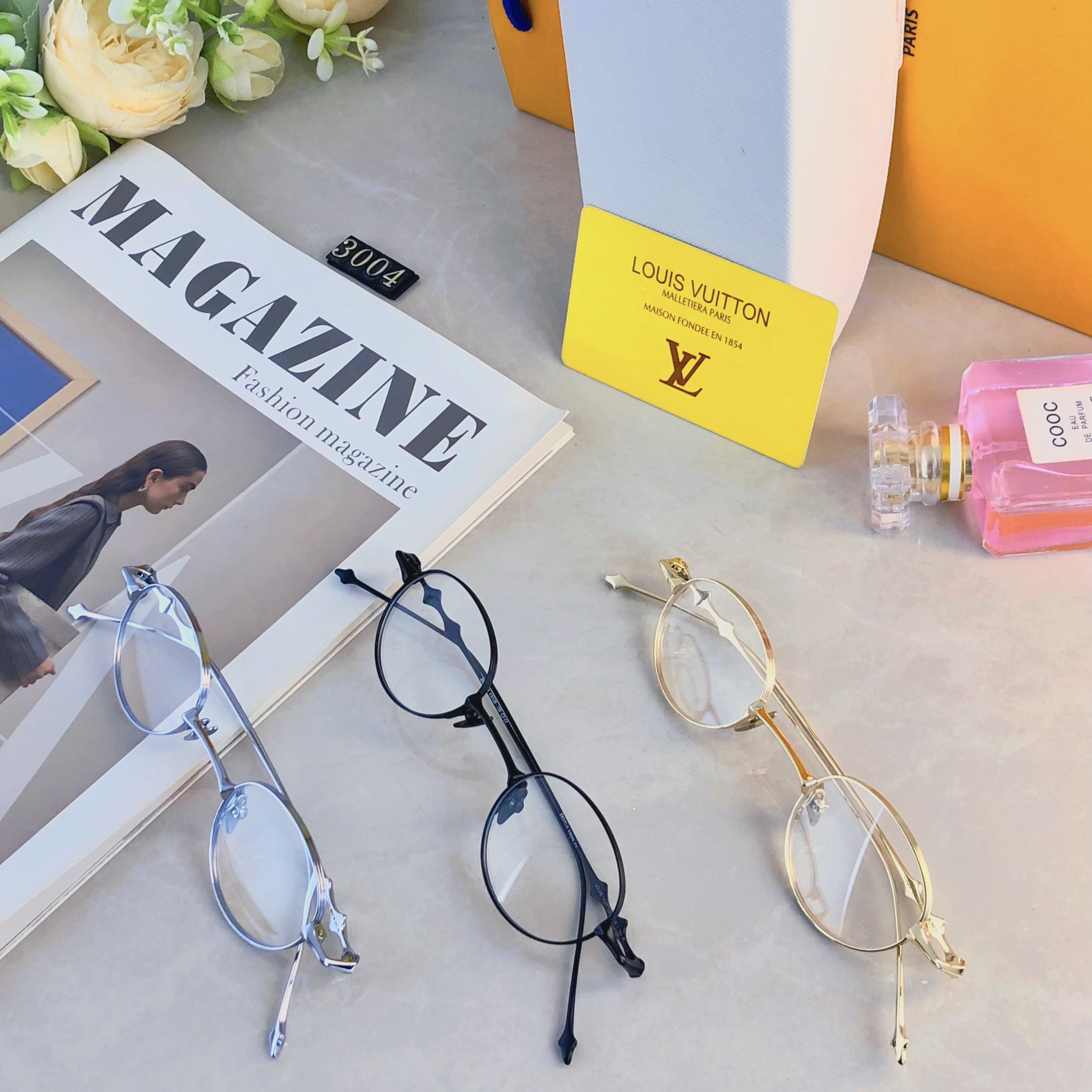 🔥🔥Louis vuitto*王嘉尔复古小框椭圆星星款女眼镜框韩版素颜街拍学院风小脸配近视