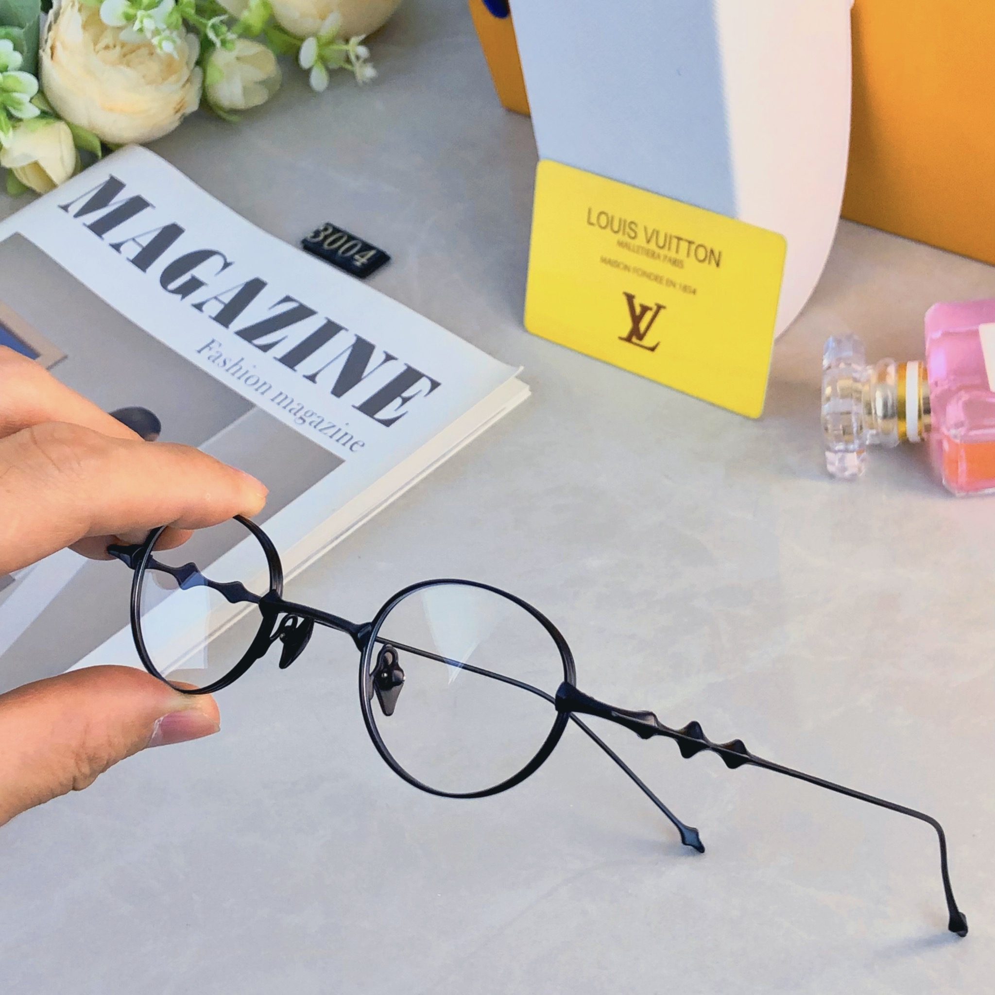 🔥🔥Louis vuitto*王嘉尔复古小框椭圆星星款女眼镜框韩版素颜街拍学院风小脸配近视