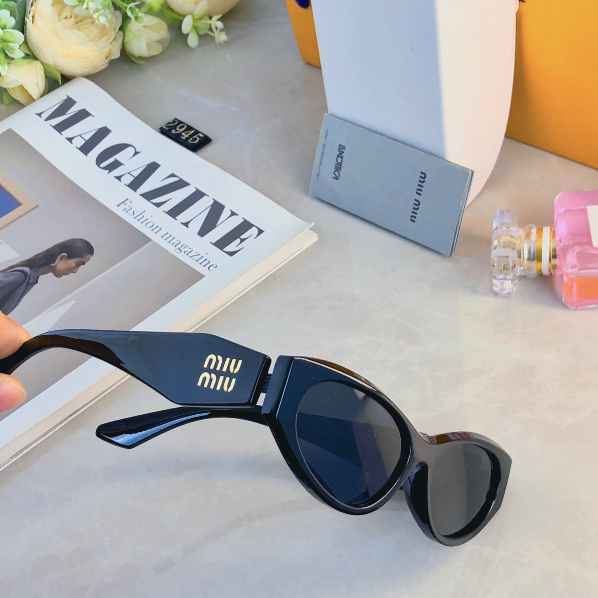 🔥🔥miumi*美式复古椭圆墨镜女款2026新款高级感方圆脸太阳眼镜潮酷防紫外线