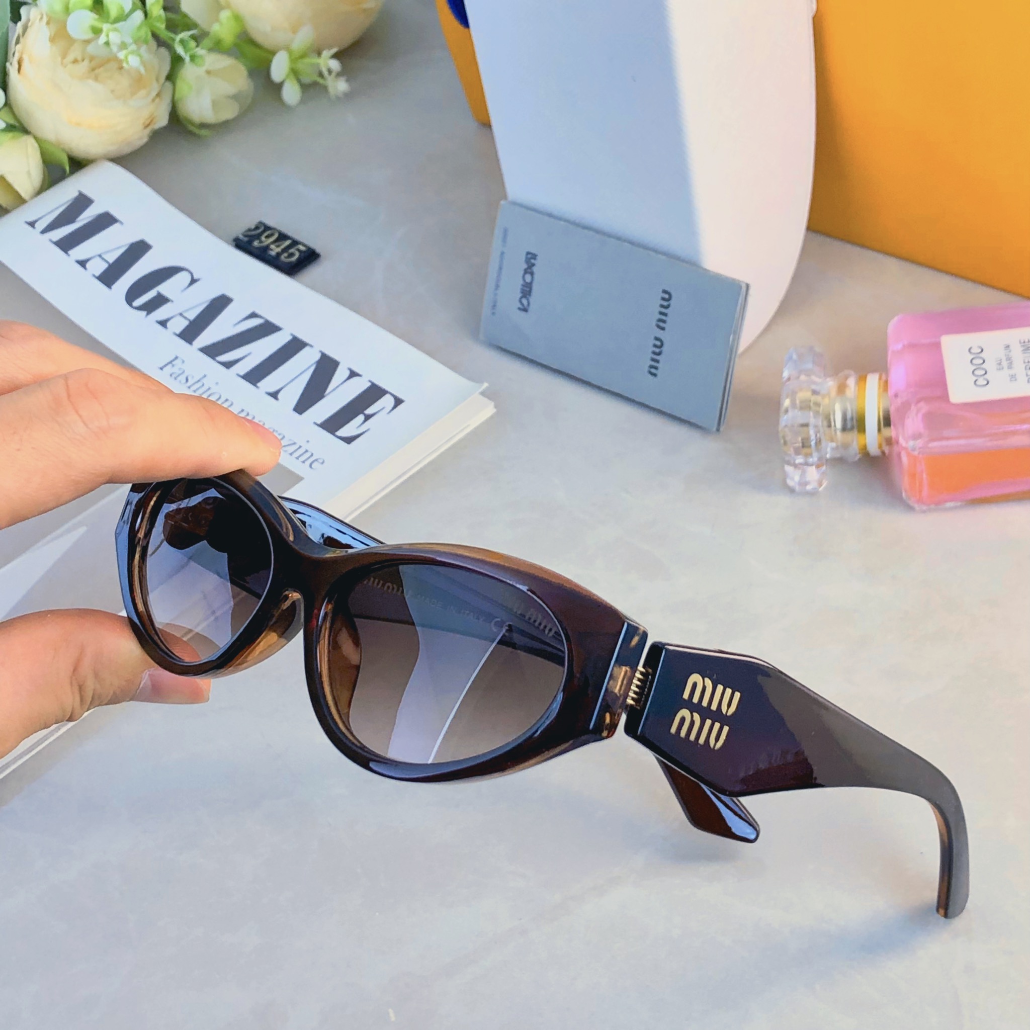 🔥🔥miumi*美式复古椭圆墨镜女款2026新款高级感方圆脸太阳眼镜潮酷防紫外线