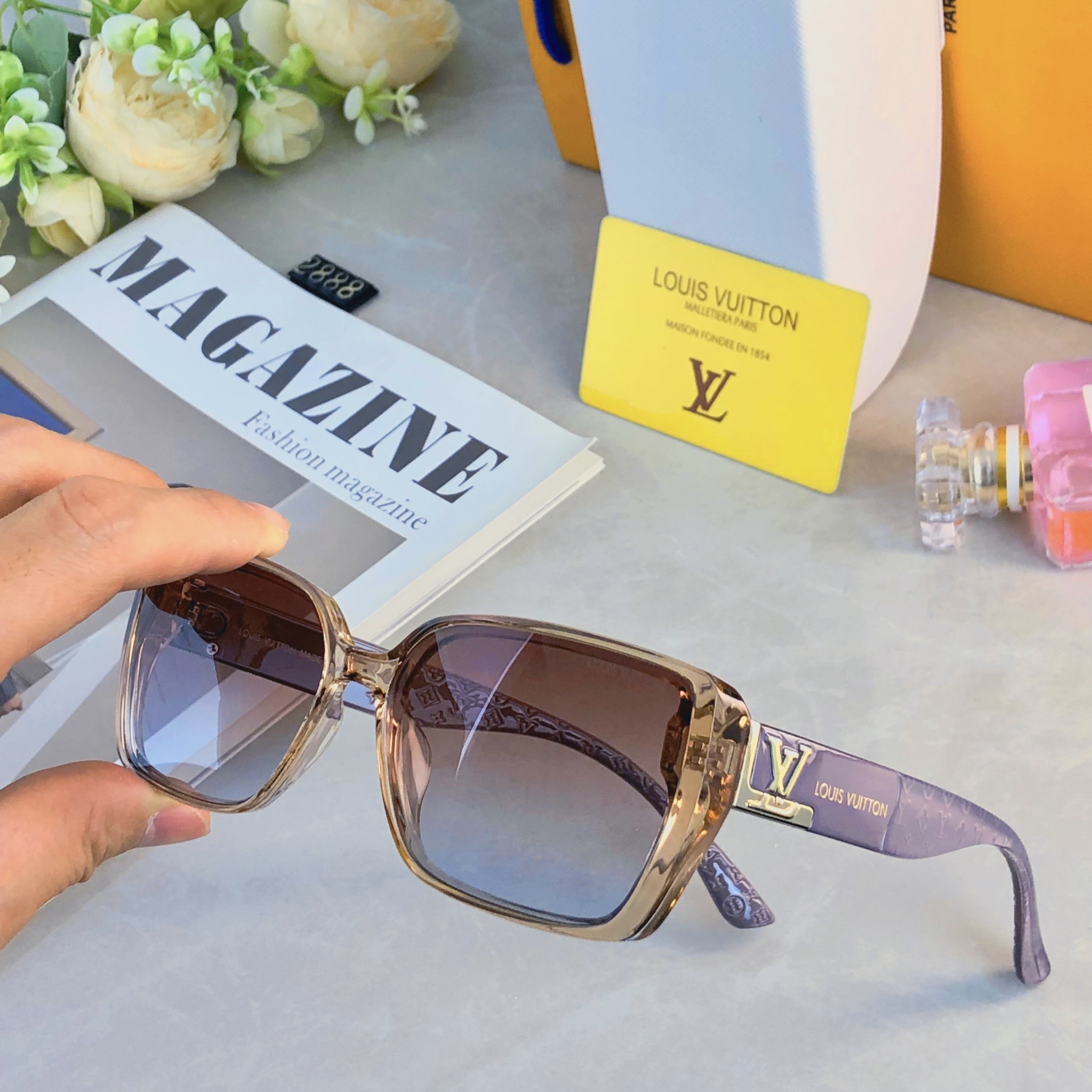 🔥🔥Louis vuitto*轻盈墨镜女高级感多边形个性防晒潮流百搭太阳眼镜显脸