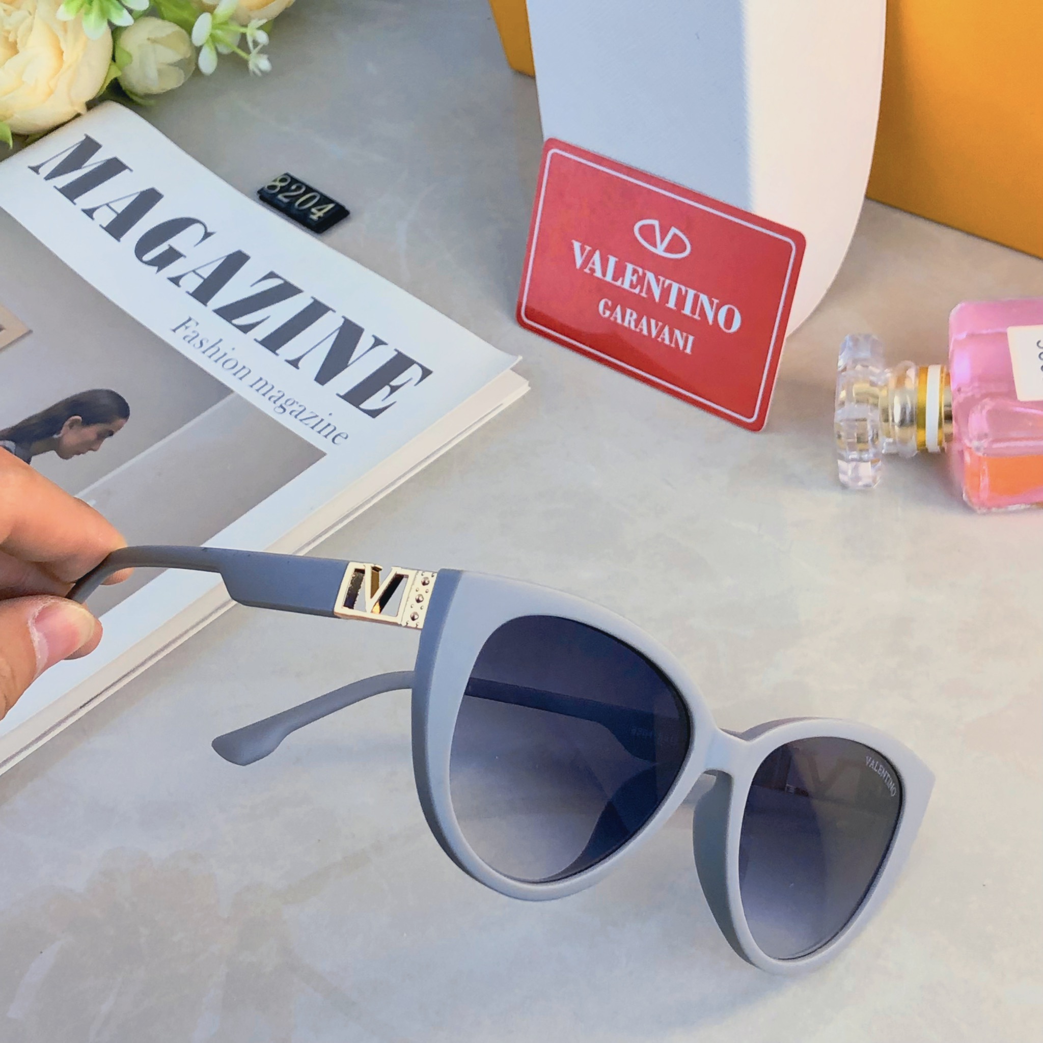 🔥🔥VALENTIN*美式复古猫眼墨镜女显脸小高级感百搭防紫外线超轻旅游防晒太阳镜