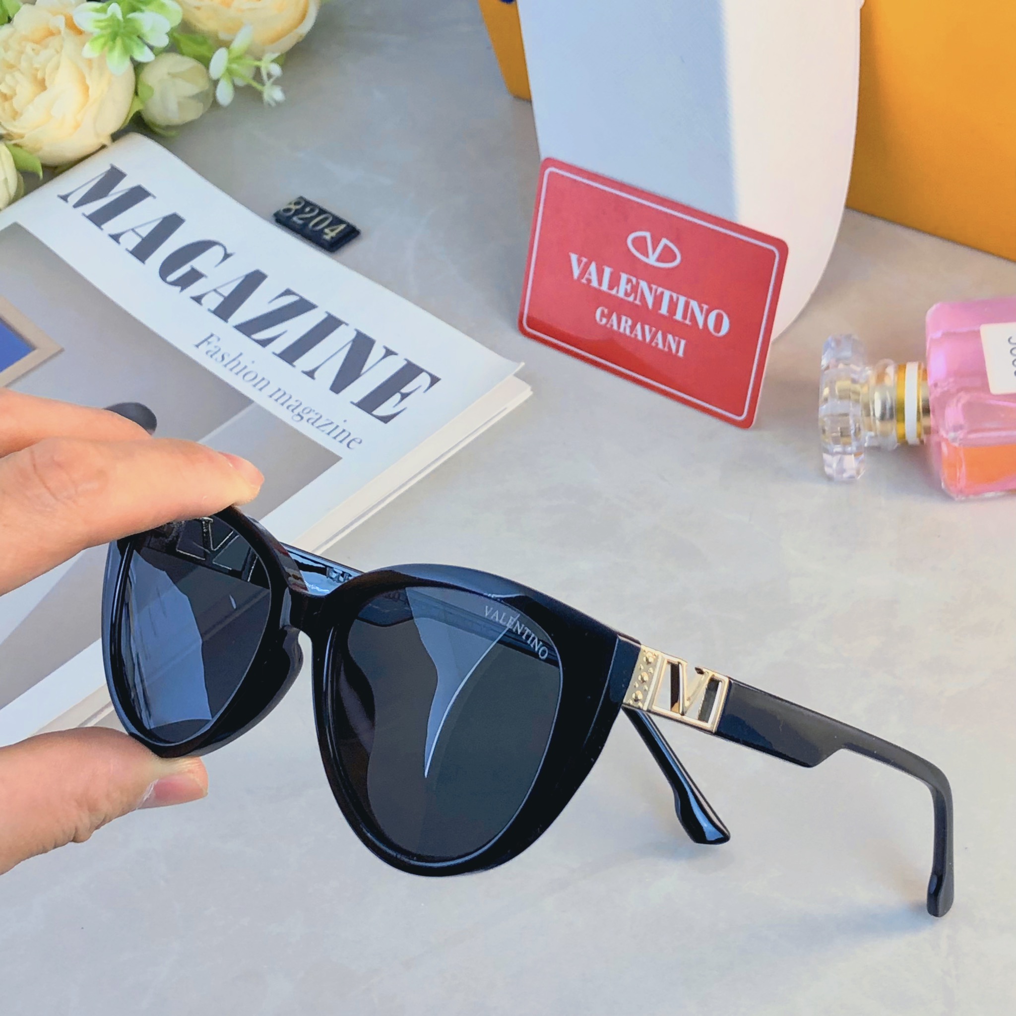 🔥🔥VALENTIN*美式复古猫眼墨镜女显脸小高级感百搭防紫外线超轻旅游防晒太阳镜