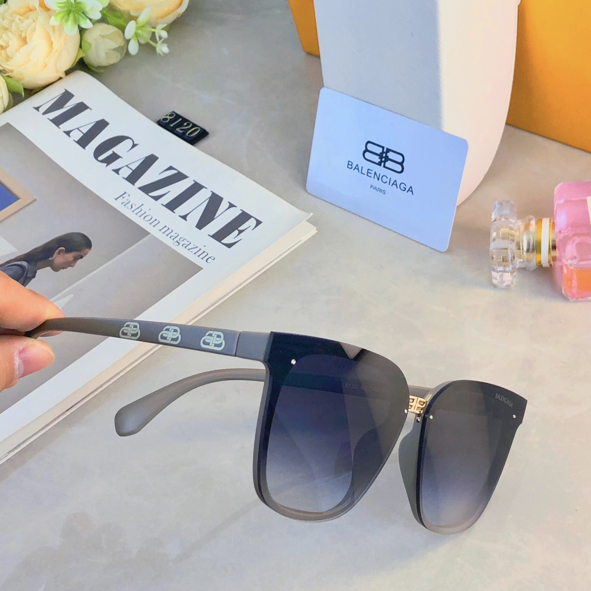 🔥🔥Balenciag*潮人墨镜高级感ins显瘦时尚个性出游穿搭太阳镜防紫外线