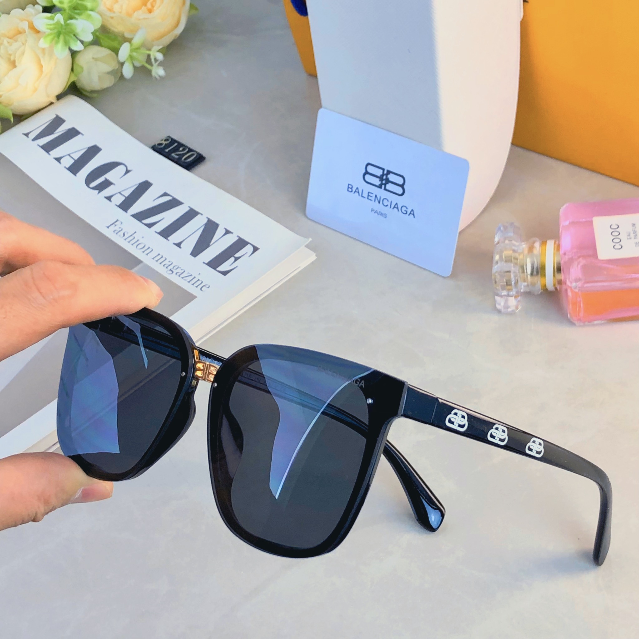 🔥🔥Balenciag*潮人墨镜高级感ins显瘦时尚个性出游穿搭太阳镜防紫外线
