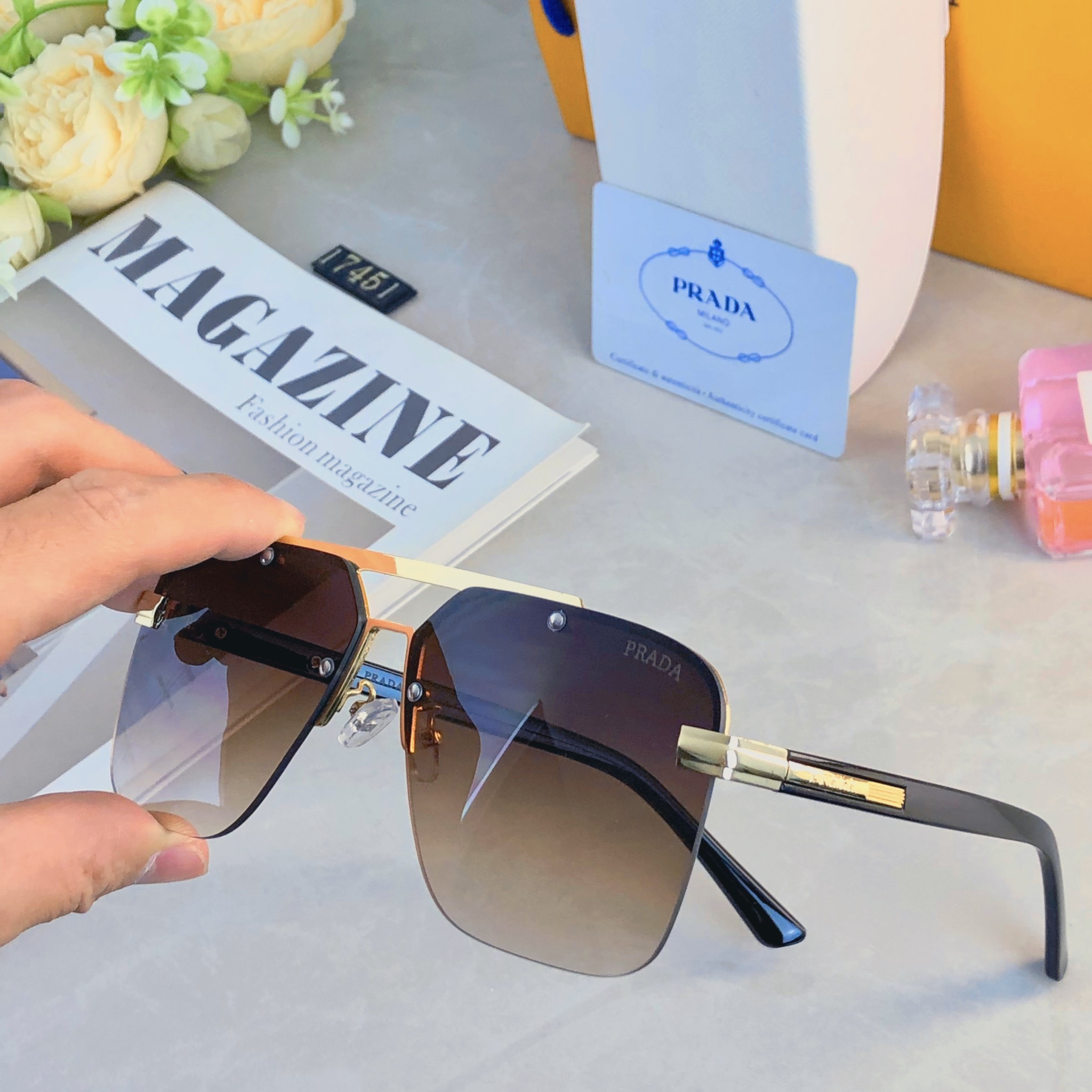 🔥🔥Prad*气质潮流双梁方形户外防晒墨镜跨境欧美个性墨镜高级太阳眼镜