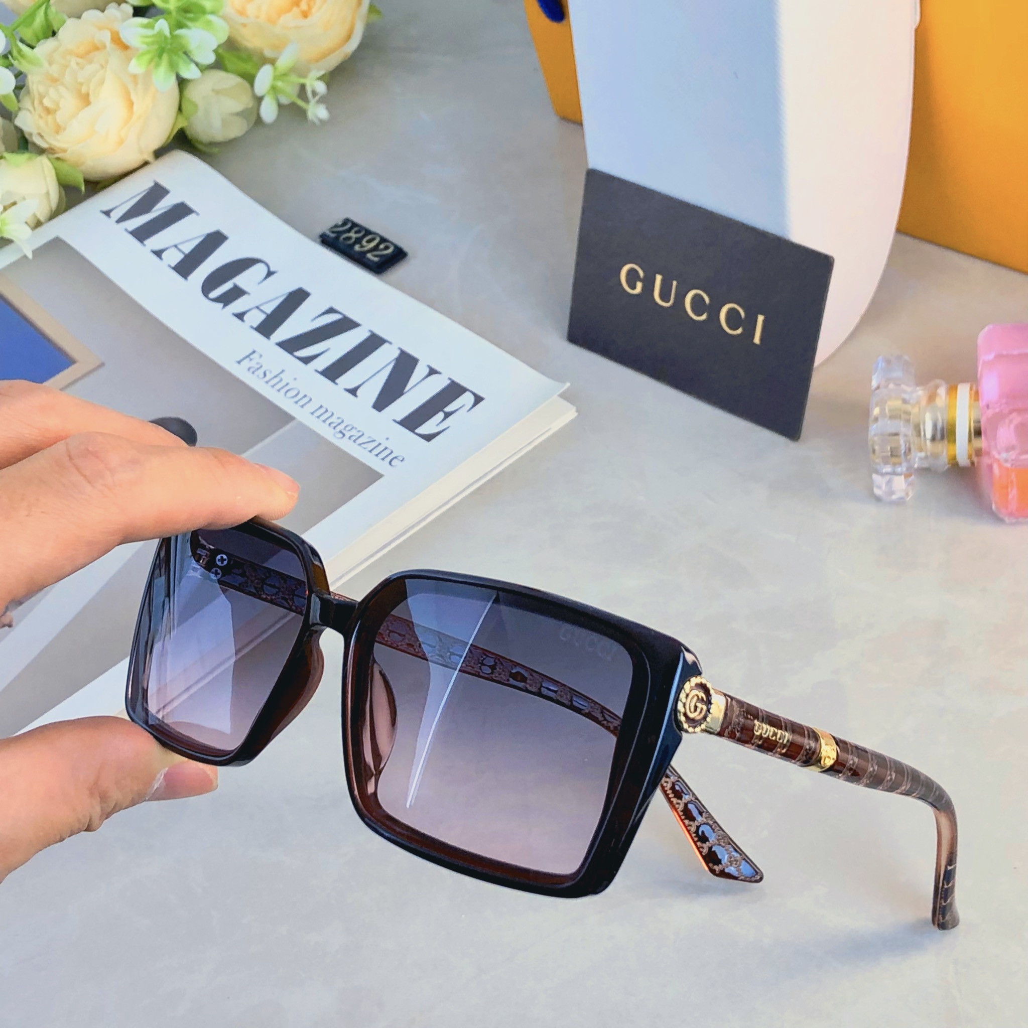 🔥🔥Gucc*2026年时尚方框感潮流穿搭墨镜户外街拍出片防紫外线太阳镜