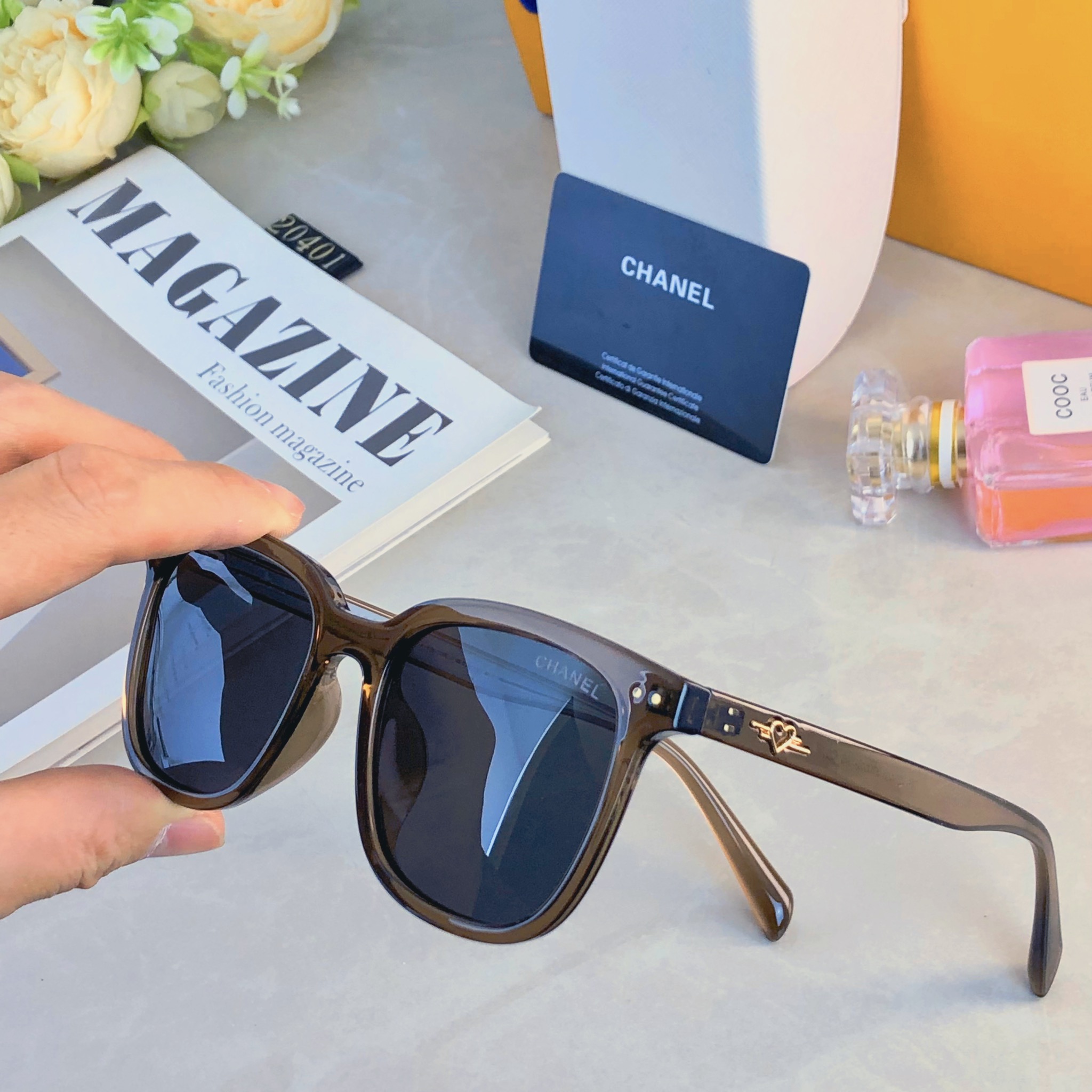 🔥🔥Chanel*墨镜潮高级感日落色腮红眼镜可配近视