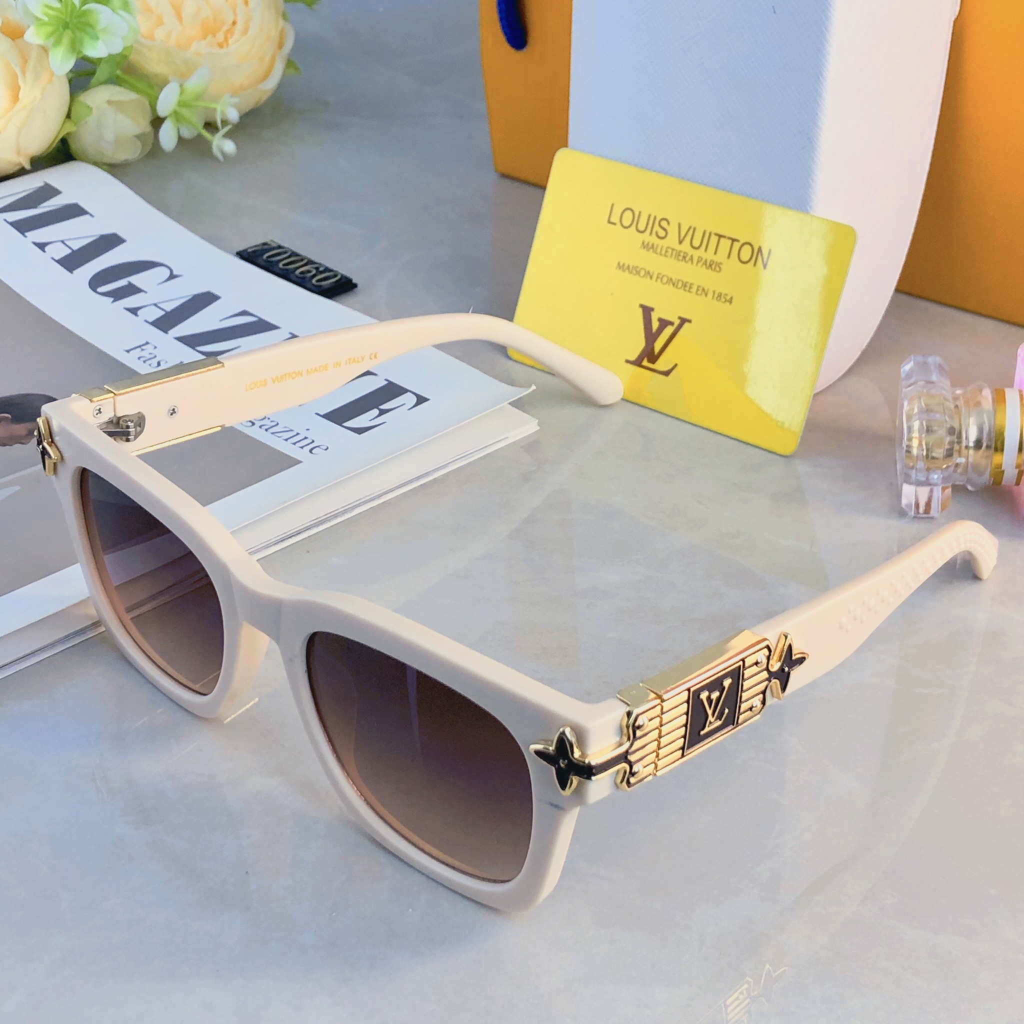 🔥🔥Louis vuitto*时尚新款太阳眼镜高品质高质感百搭潮酷遮阳方框