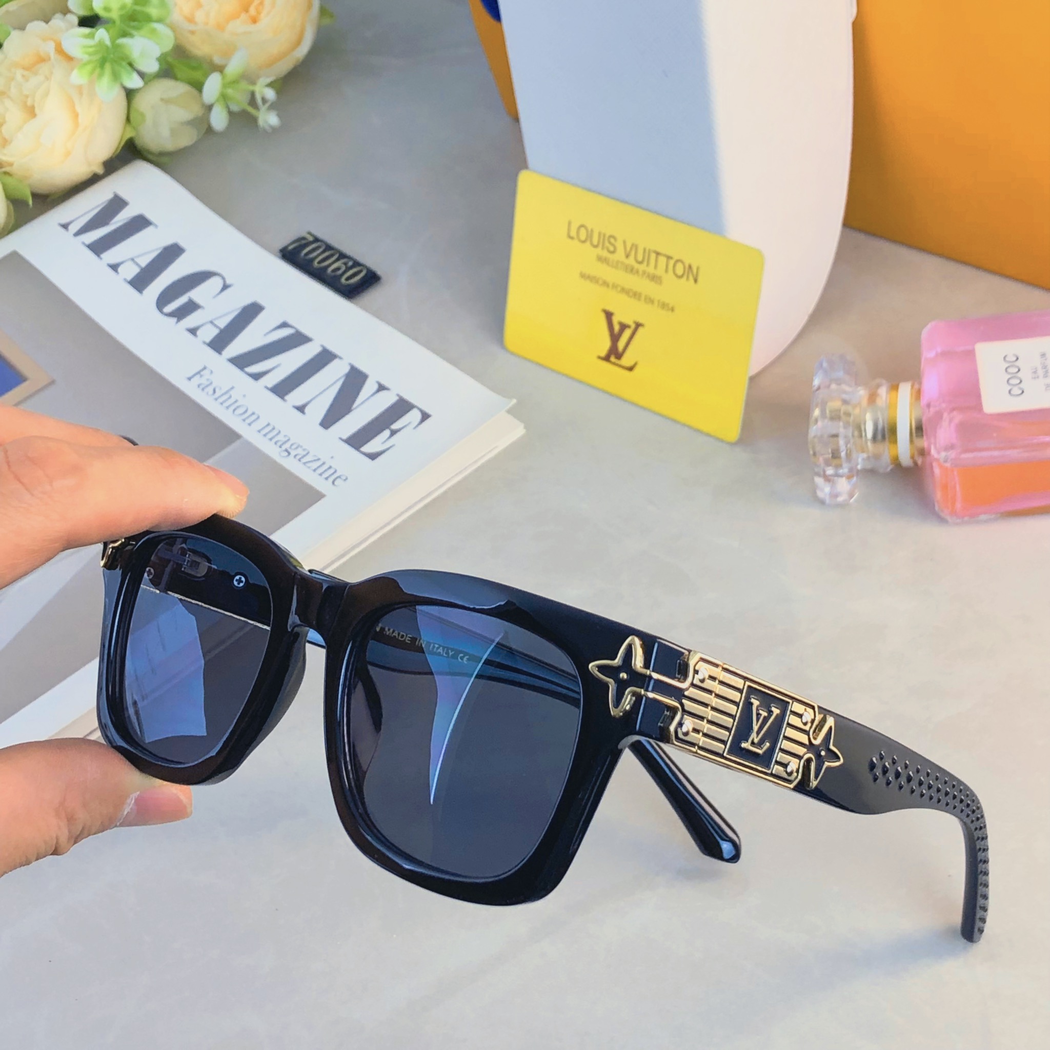 🔥🔥Louis vuitto*时尚新款太阳眼镜高品质高质感百搭潮酷遮阳方框