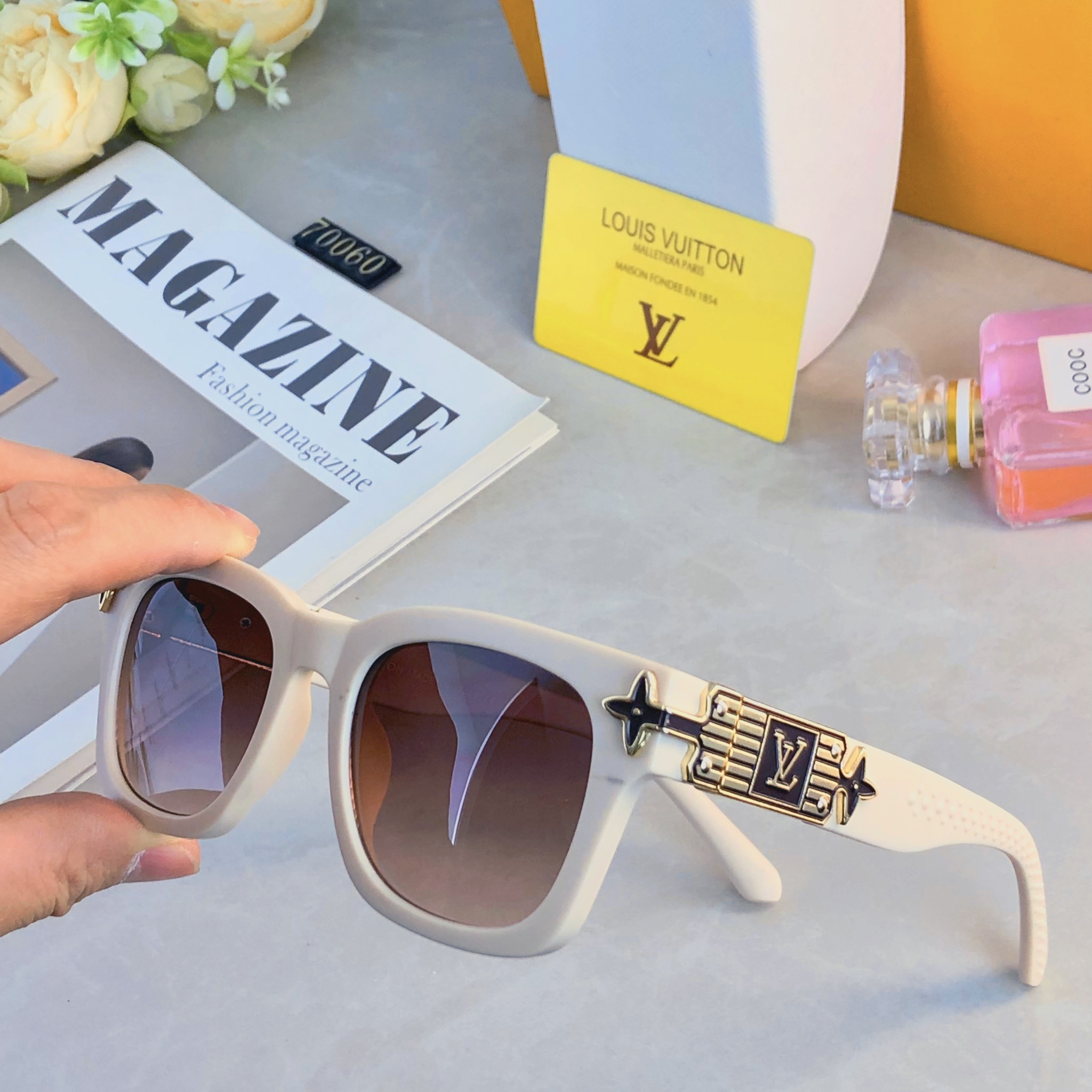 🔥🔥Louis vuitto*时尚新款太阳眼镜高品质高质感百搭潮酷遮阳方框