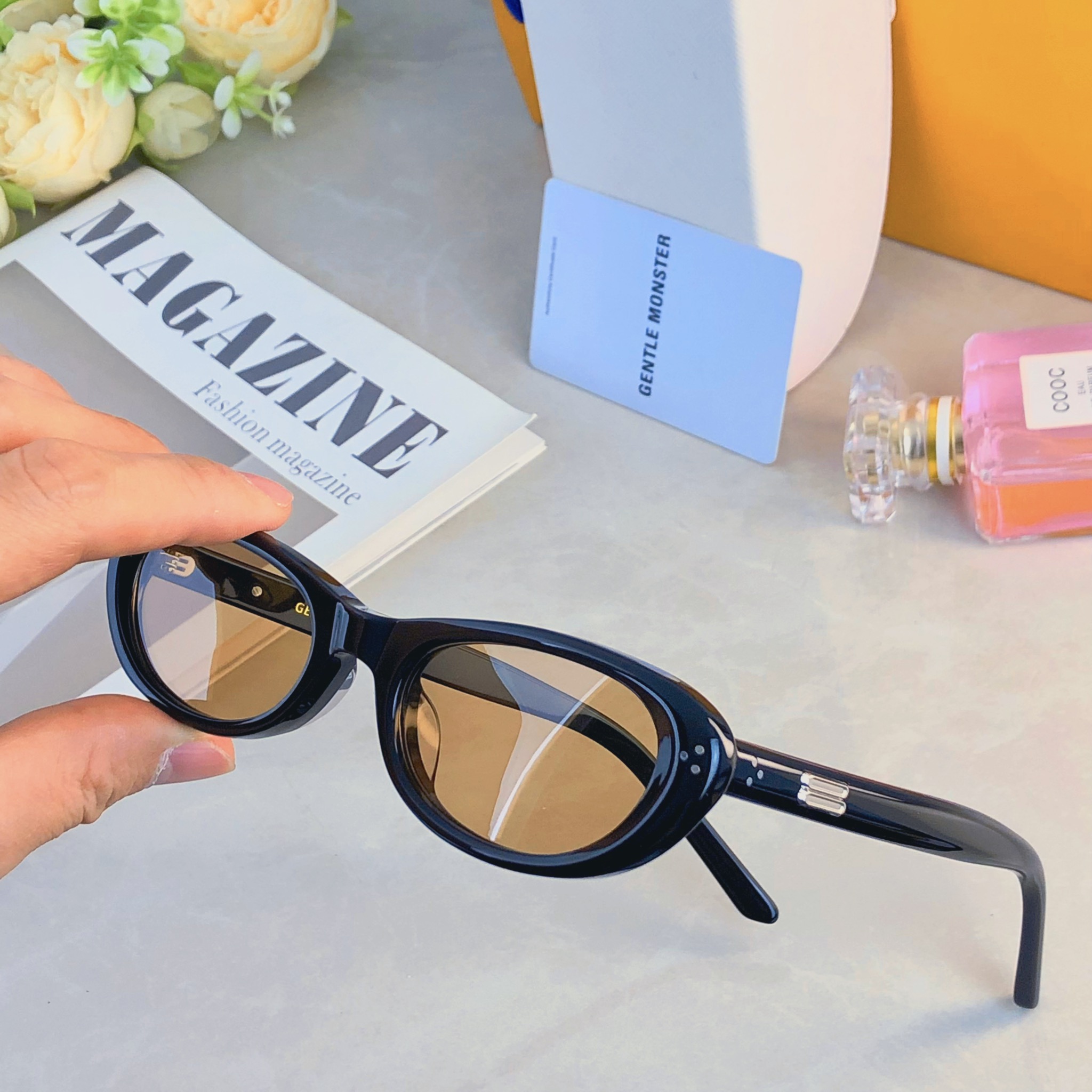 🔥🔥新款MADLENNE猫眼小框墨镜太阳镜男女可配近视王鹤棣同款潮