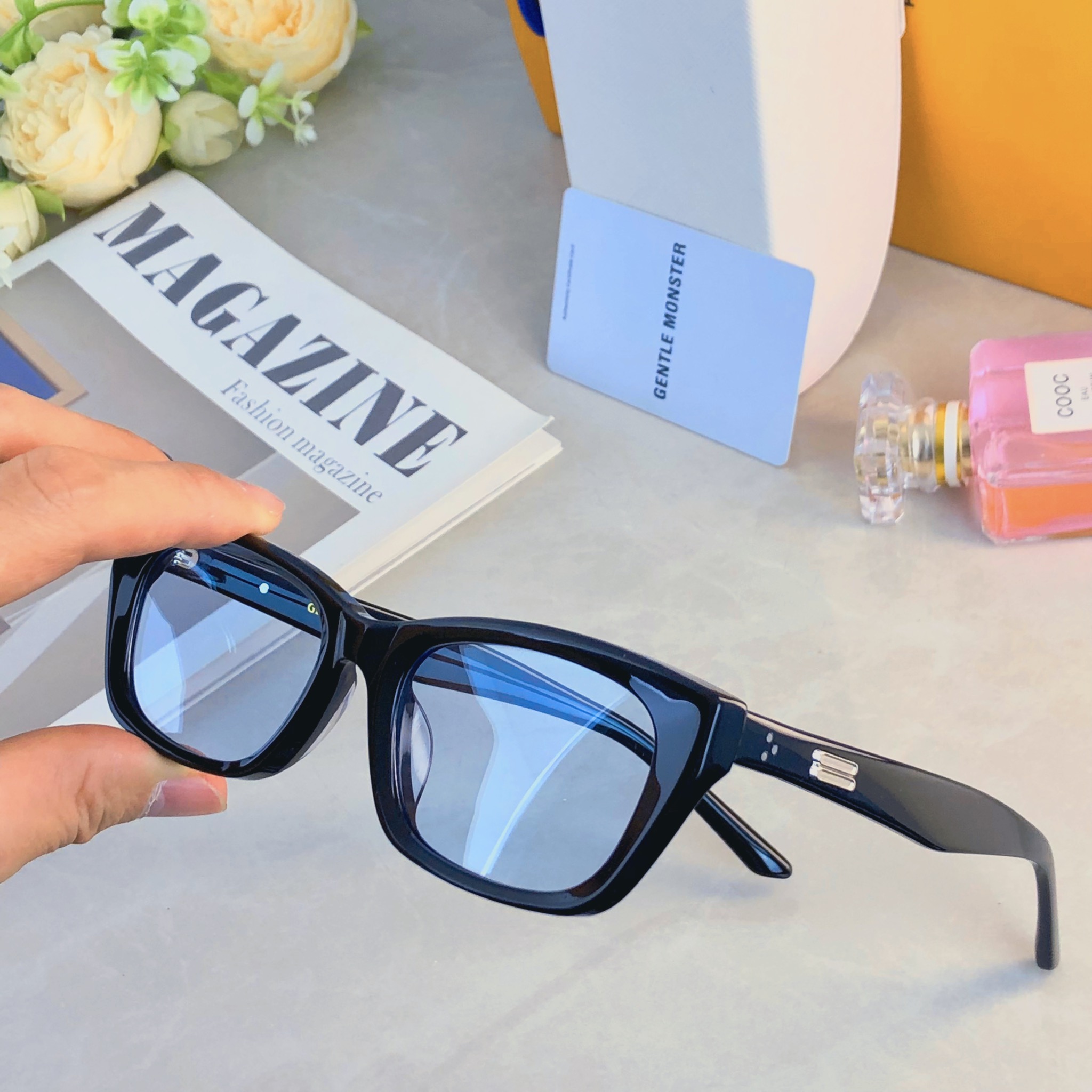 🔥🔥欧美复古猫眼嘻哈墨镜女ins小方框个性网红时尚百搭防紫外太阳镜