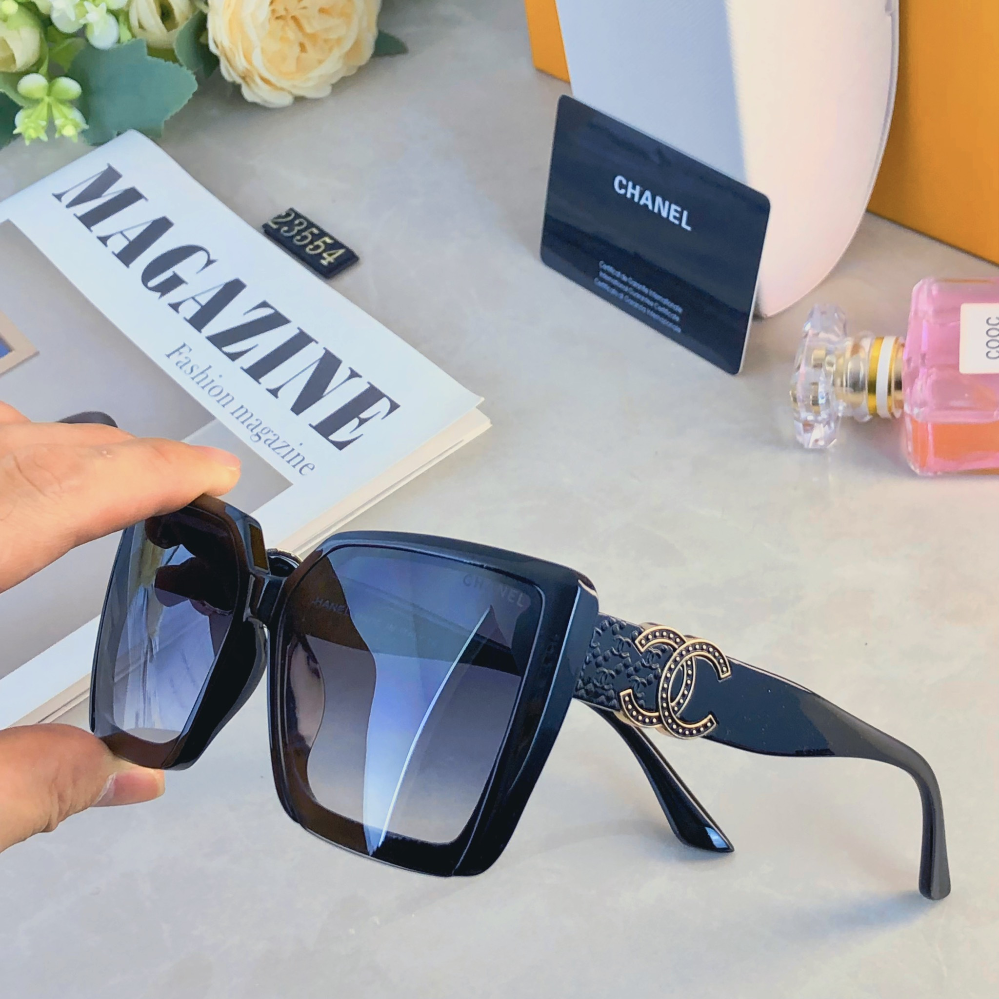 🔥🔥Chane*2026新款小香风复古大框太阳镜女网红街拍方形墨镜ins高级感