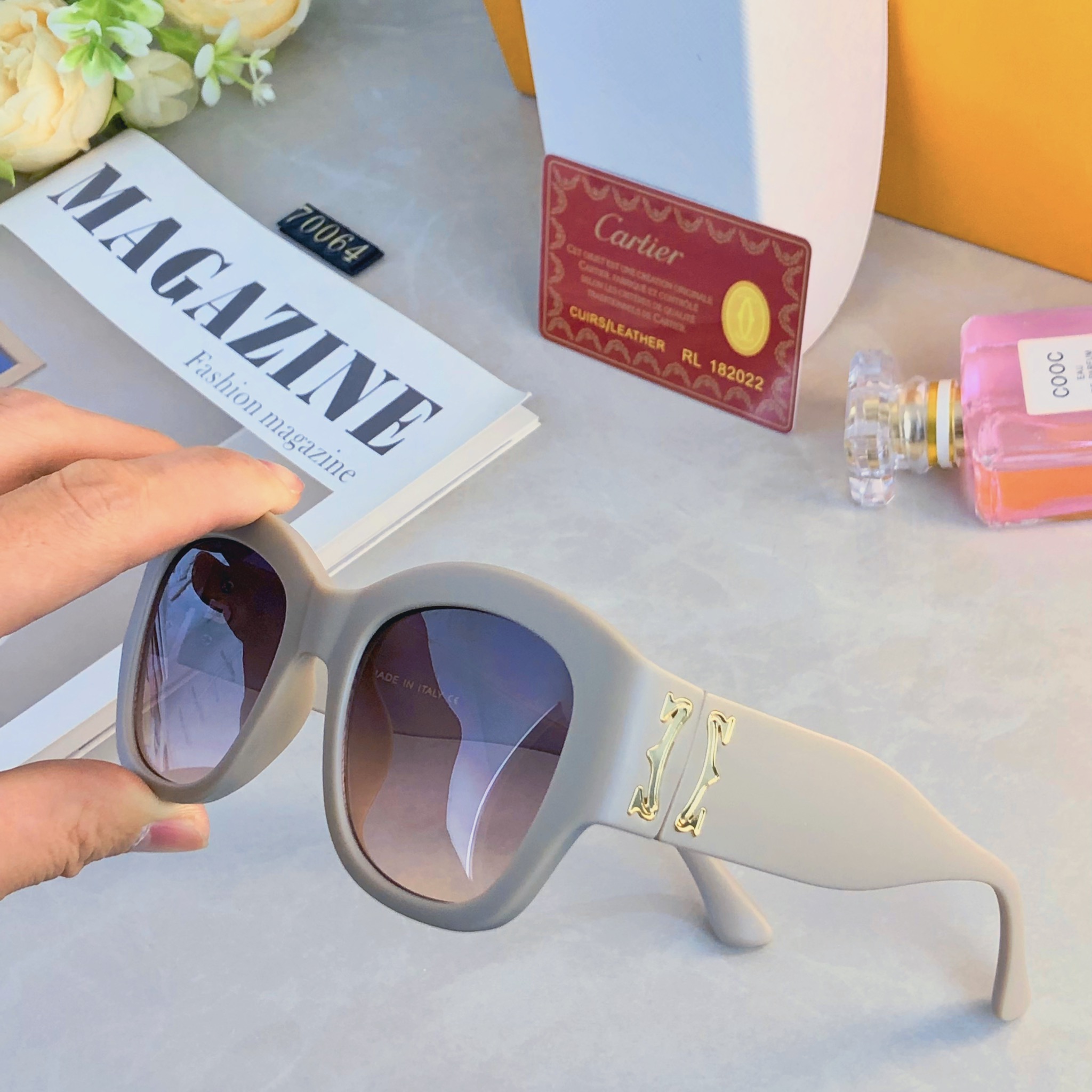 🔥🔥Cartie*赵露思同款墨镜装饰太阳镜时尚街拍机场走秀出游百搭