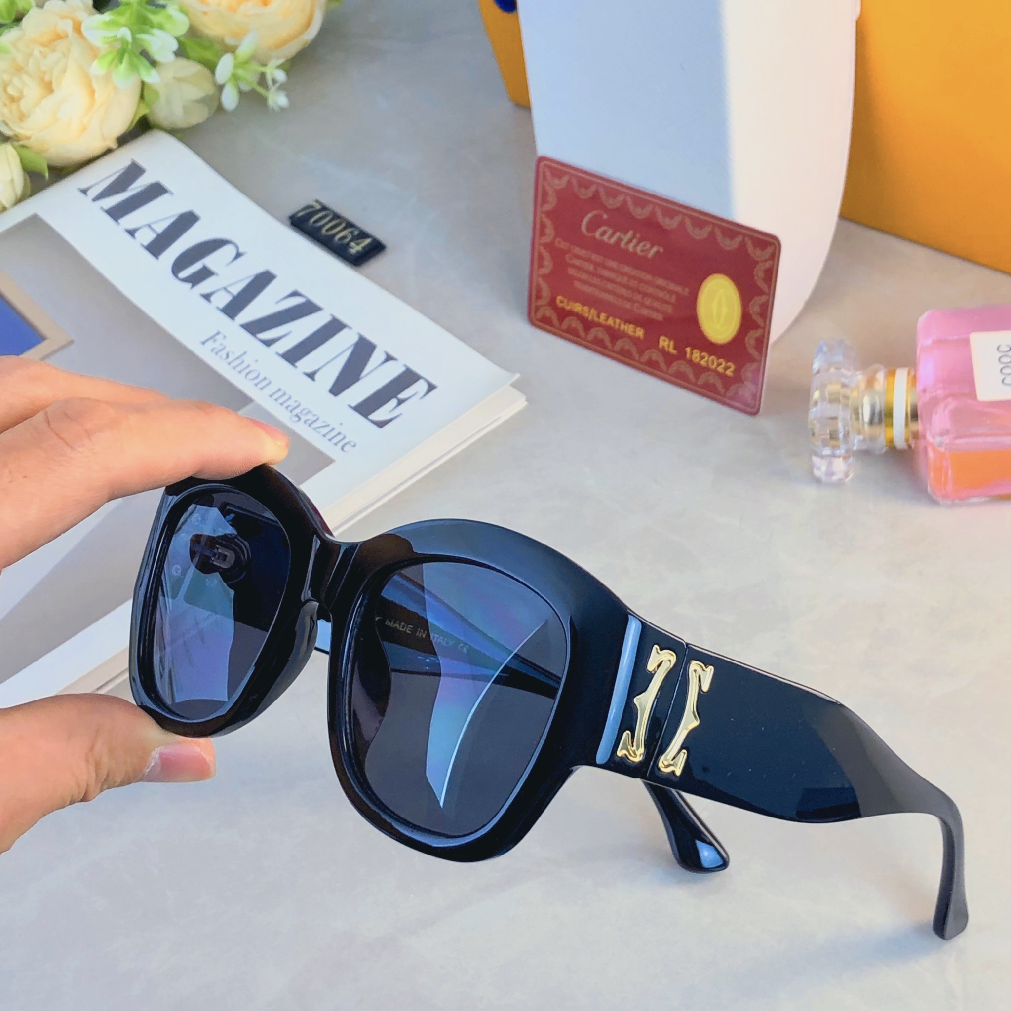 🔥🔥Cartie*赵露思同款墨镜装饰太阳镜时尚街拍机场走秀出游百搭