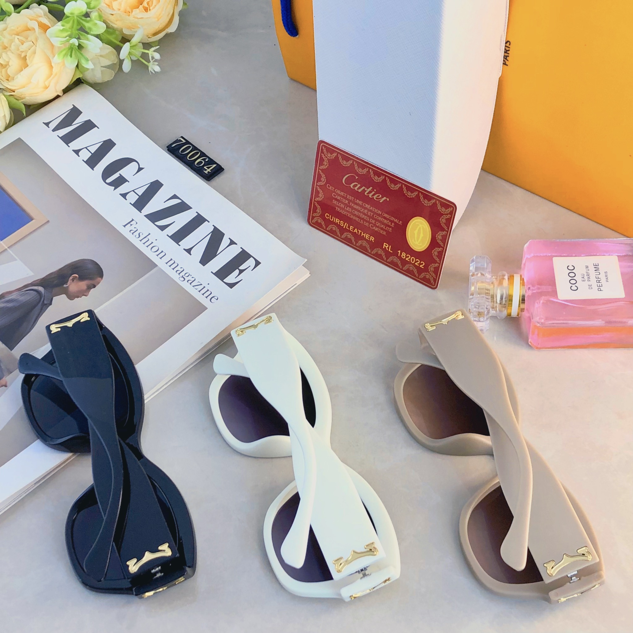 🔥🔥Cartie*赵露思同款墨镜装饰太阳镜时尚街拍机场走秀出游百搭