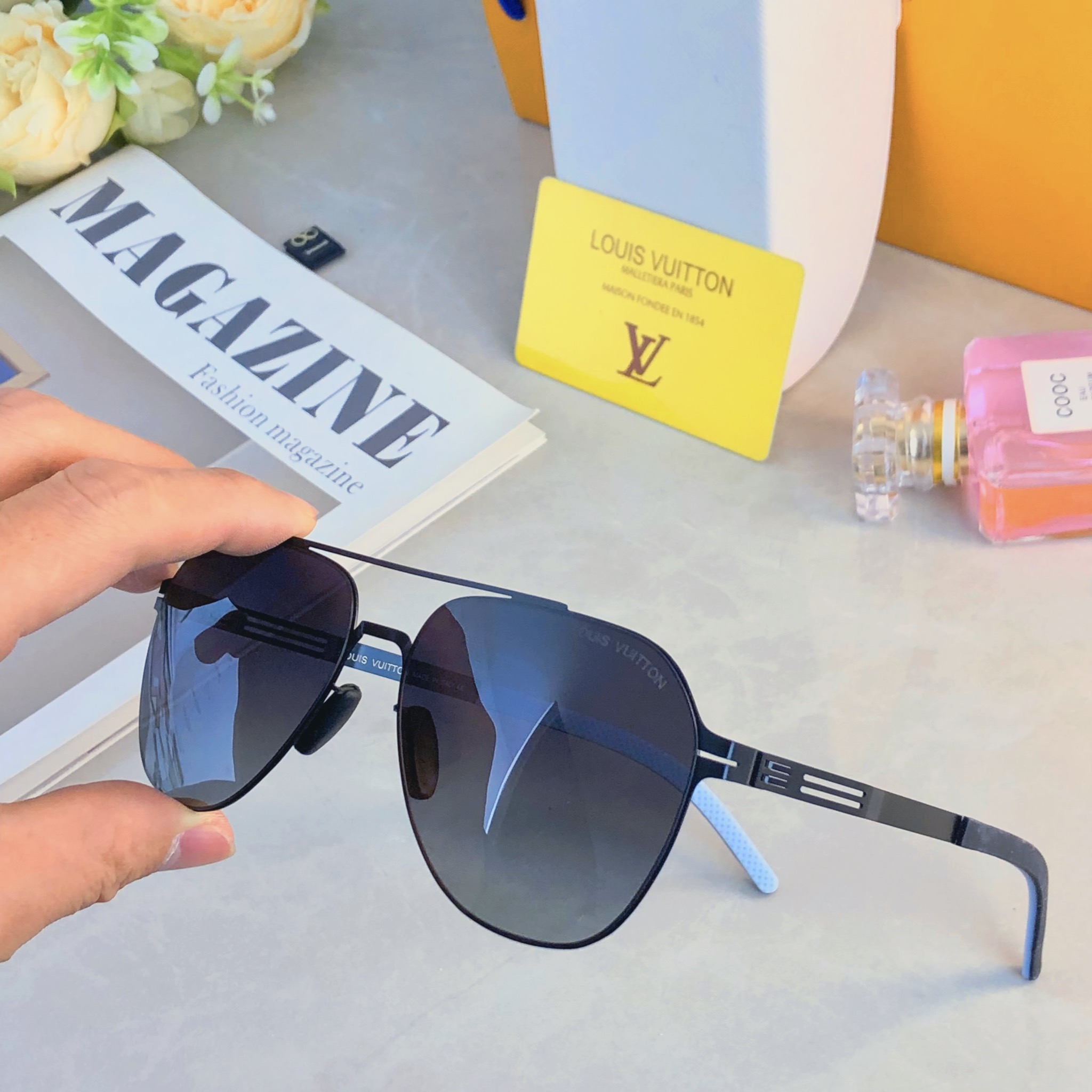 🔥🔥Louis vuitto*不锈钢双梁无螺丝男士偏光太阳镜超轻高级感太阳眼镜遮阳大框墨镜