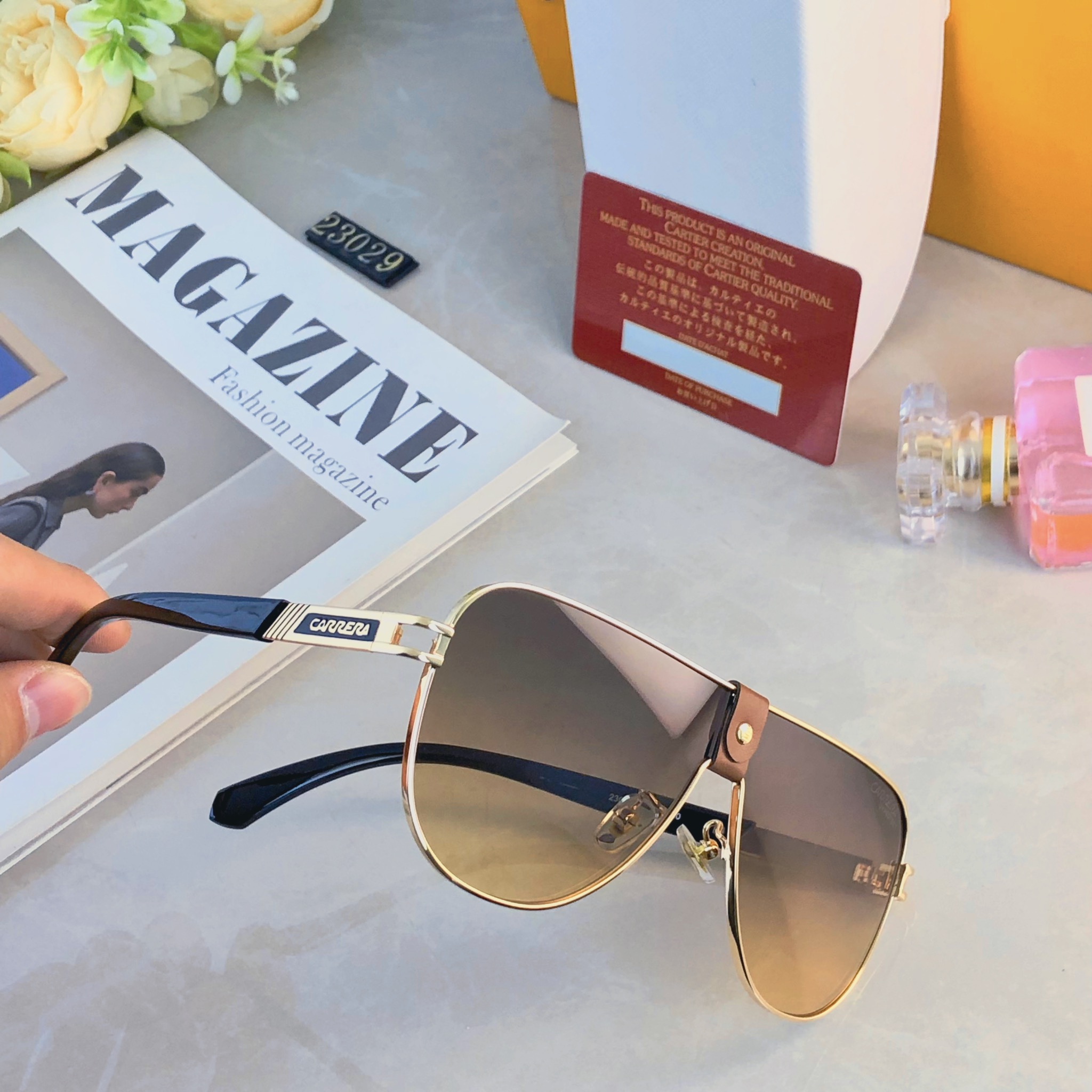 🔥🔥卡雷拉王嘉尔同款金属椭墨镜男痞帅复古茶色经典高级感太阳眼镜女