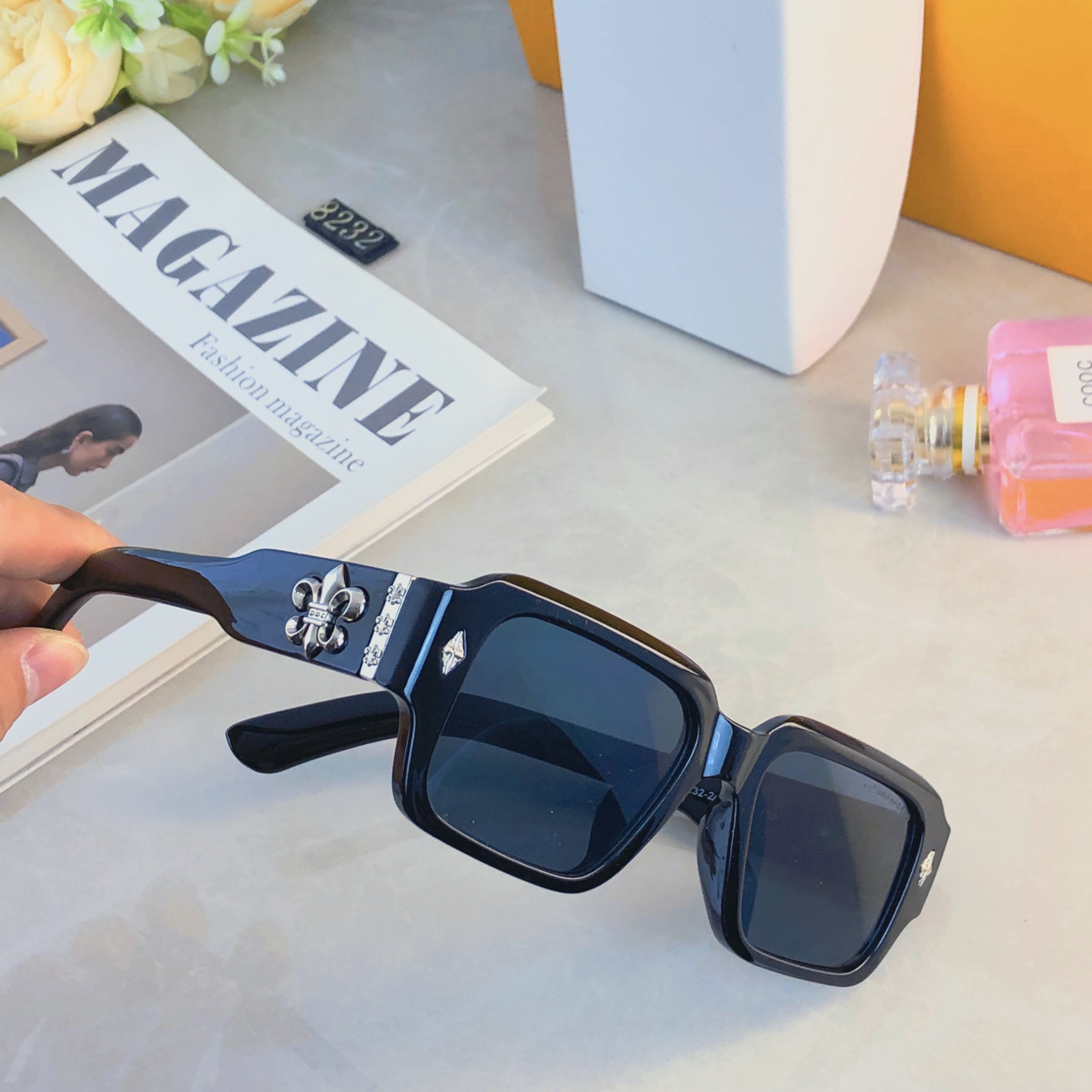 🔥欧美简约复古墨镜素颜防紫外线神器网红太阳镜可配近视